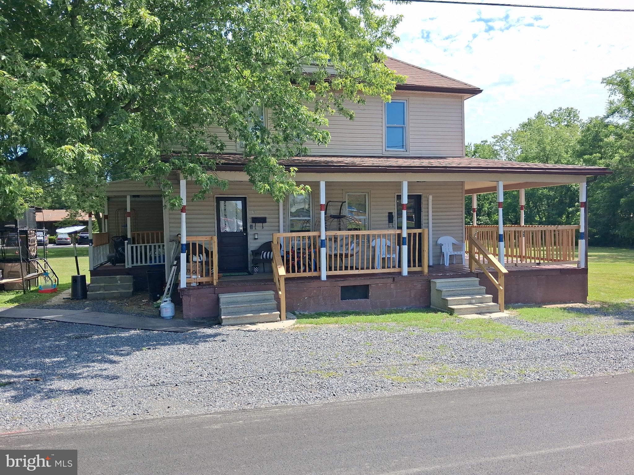 This would be great as an investment property! Convenient location of schools and downtown Berkeley Springs. This home was split into two duplexes currently occupied. One side is a 3 bedroom, 1 bath and the other a 2 bedroom one bath. The home includes a large backyard with a driveway for current tenants. 

Serious inquires only, must give 48 hours notice for showing.