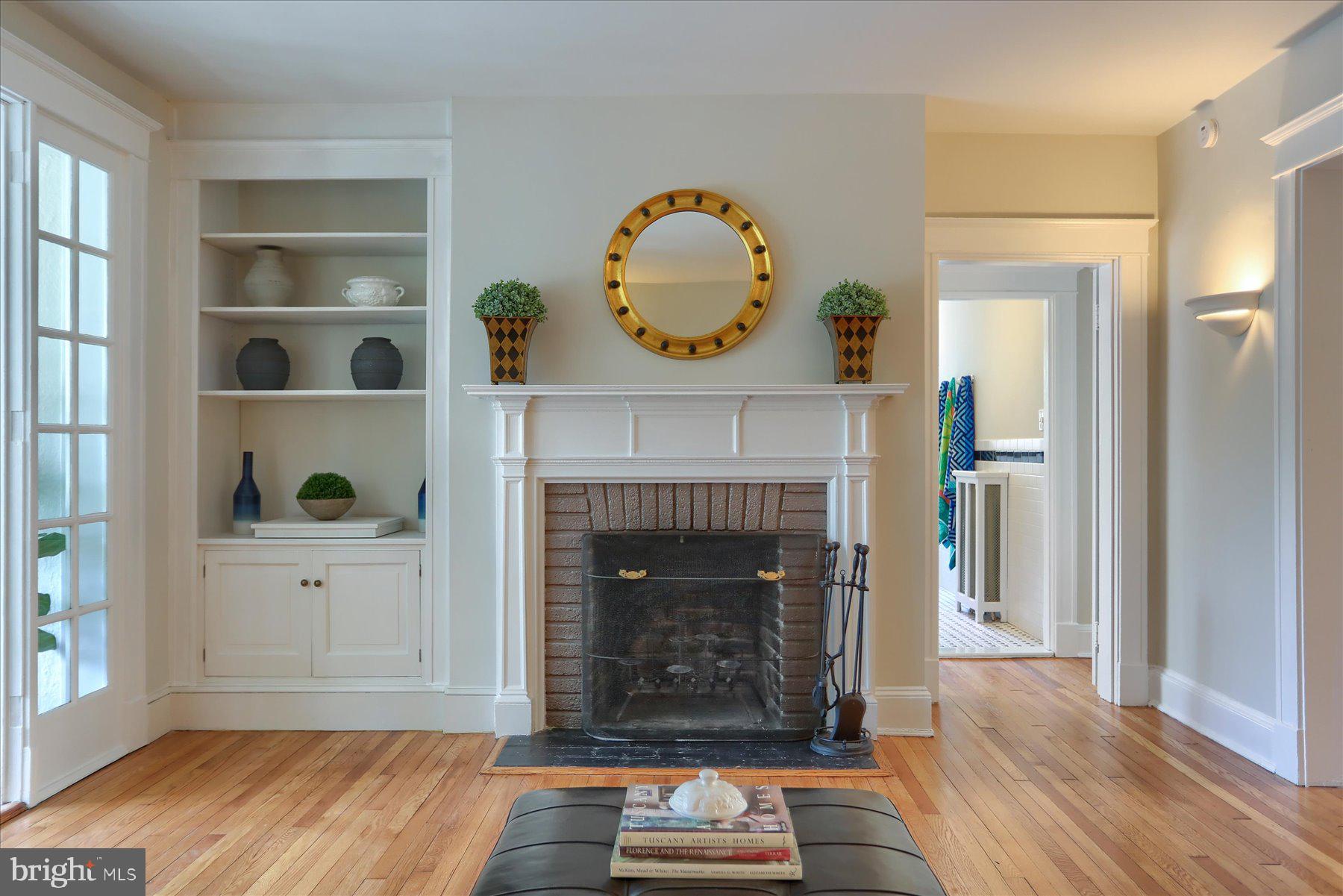 ROLAND PARK - Residential