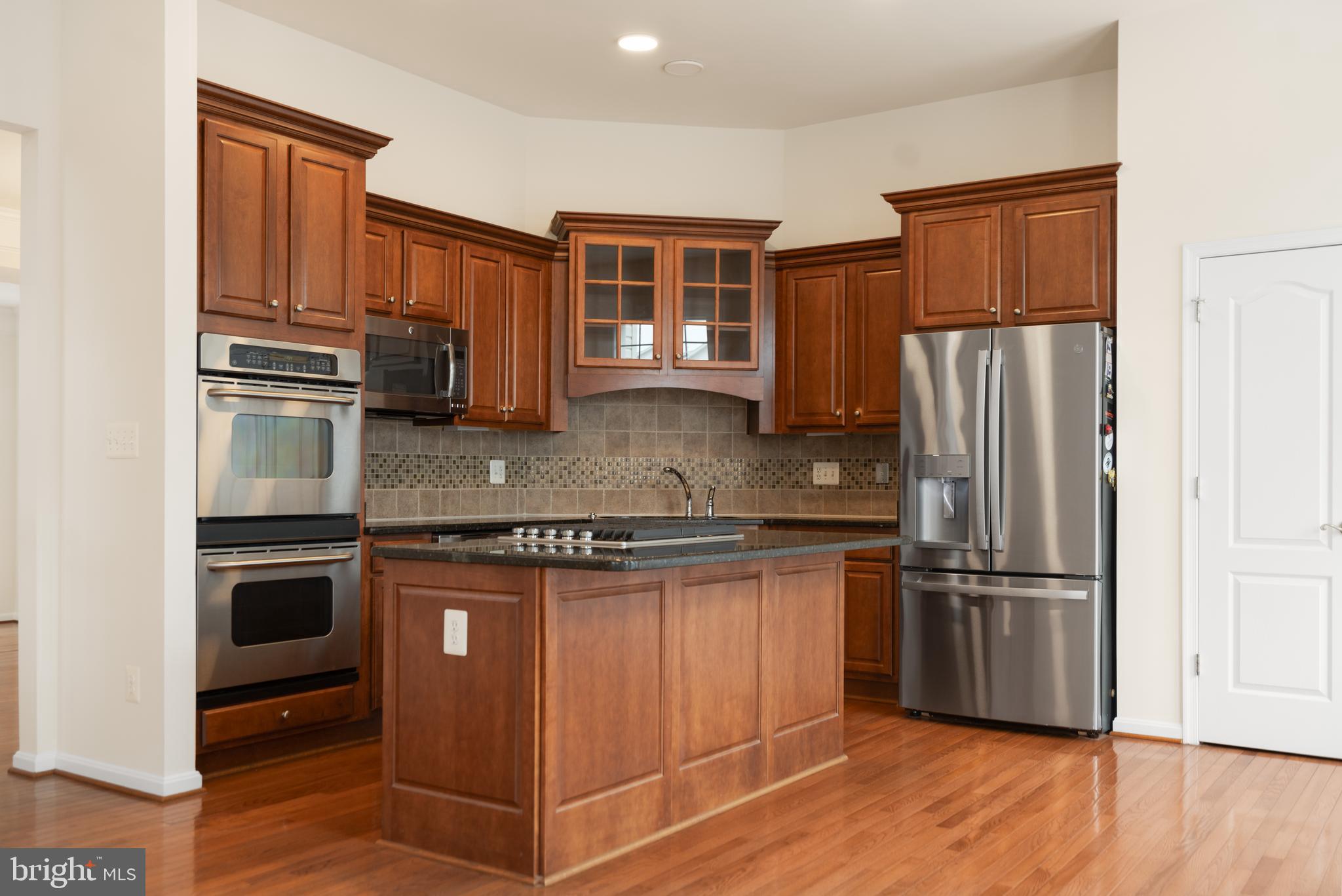 BROADLANDS SOUTH - Residential Lease