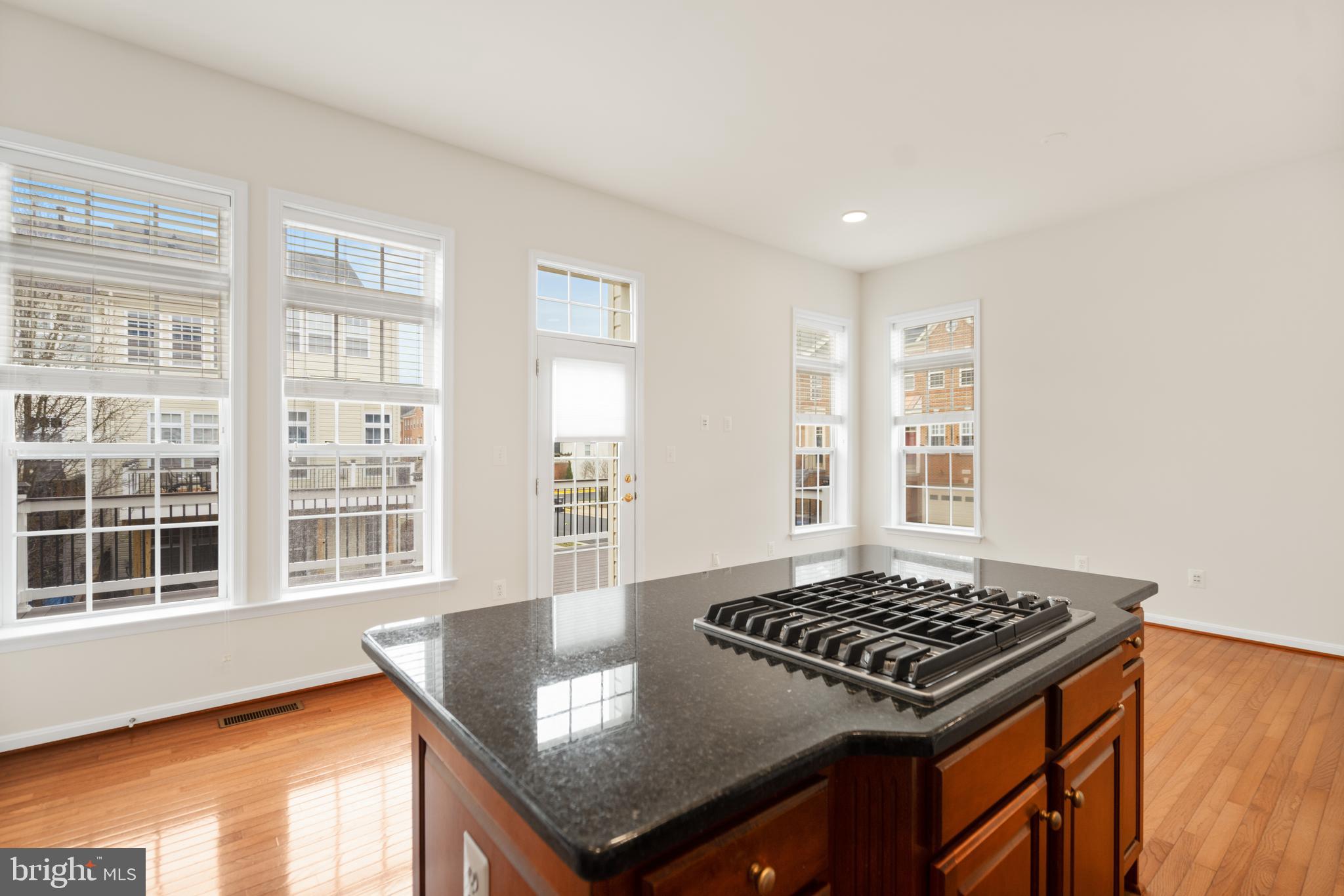 BROADLANDS SOUTH - Residential Lease