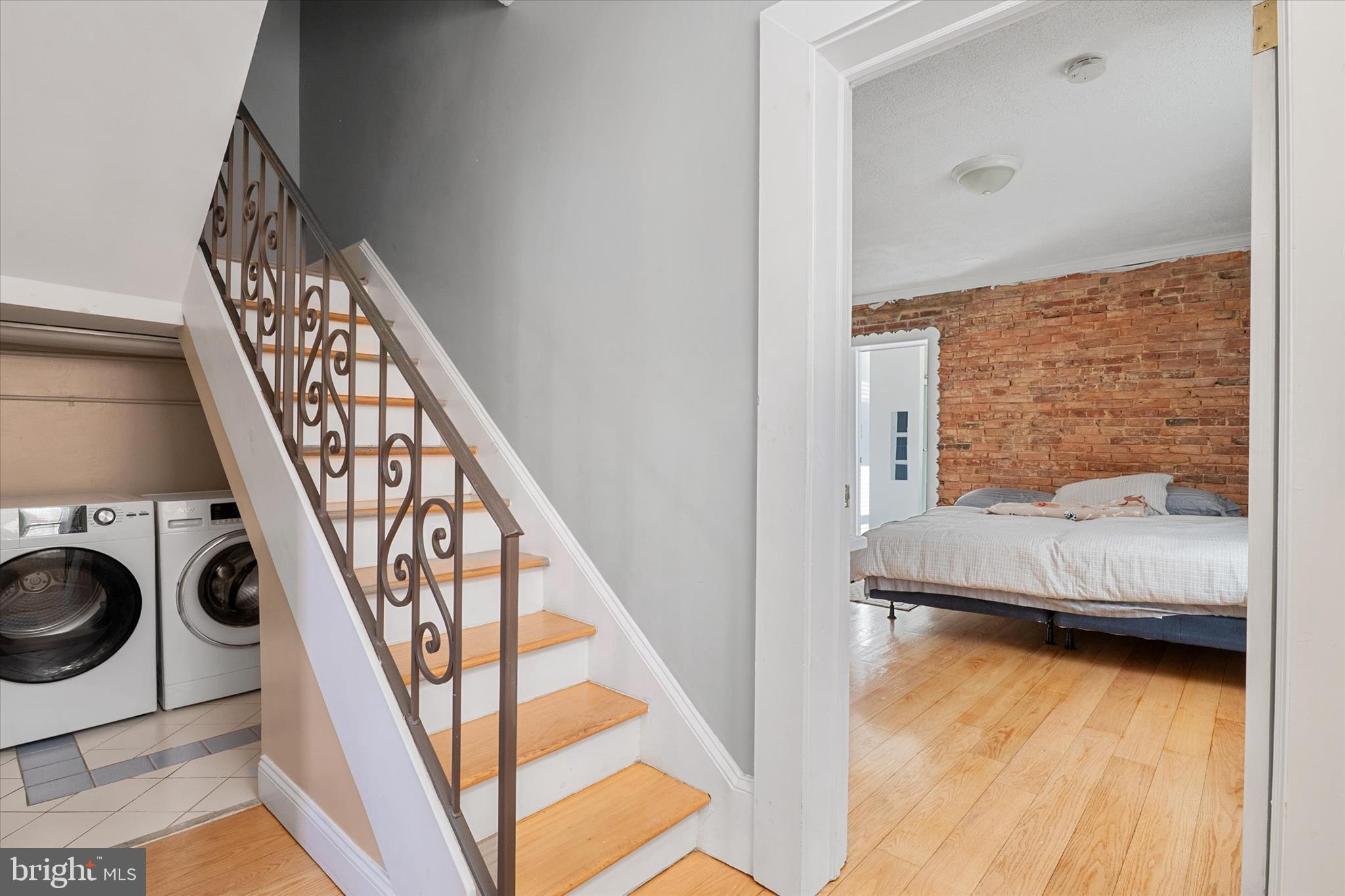 LITTLE ITALY - Residential