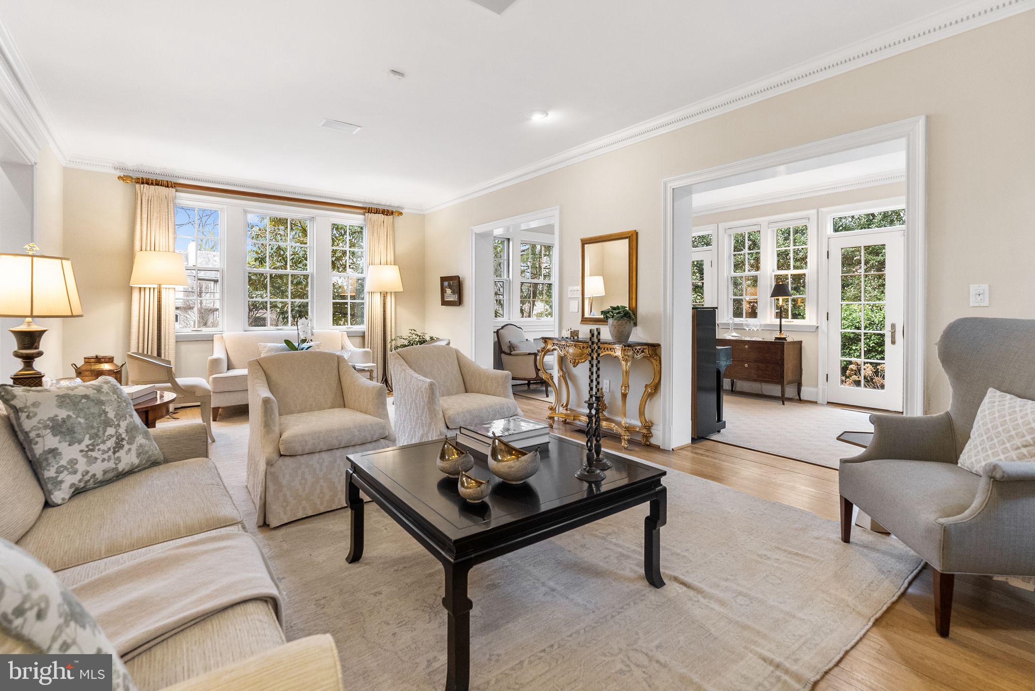 WESLEY HEIGHTS - Residential