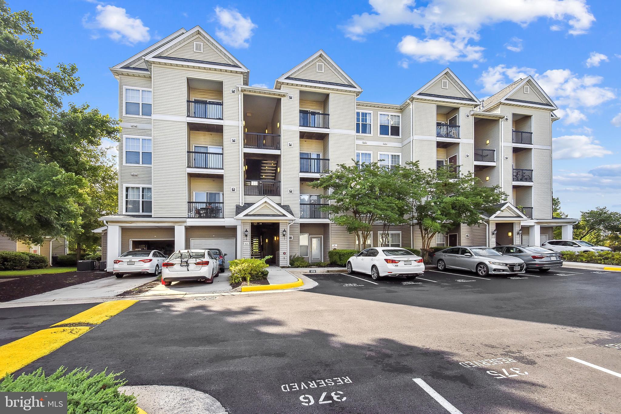 JUST REDUCED the Price to Sell!!! Gorgeous Penthouse Condo with Loft- lots of natural light and balcony. 1 bedroom/1 bath with upper-level loft area, perfect for a guest room or home office space. Well-maintained and ready to move in! New HVAC on 2020.  The unit has one assigned parking spot and the community has plenty of visitor parking throughout. Enjoy the wonderful amenities including a gym, outdoor pool, clubhouse, and playground. Close to Route 66, Route 29, Route 50, and Fair Lakes Shopping Center. Secure, gated community, lots of amenities to enjoy, and restaurants & shopping just minutes away! Park at #359 and plenty of visitors parking spaces on the right side of vertical parking lots.