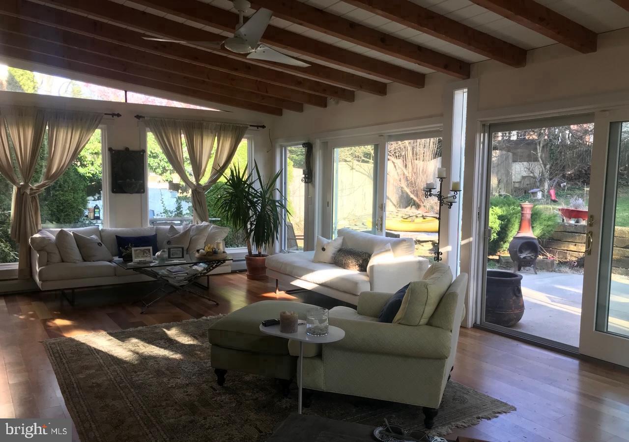DEVONSHIRE - Residential Lease