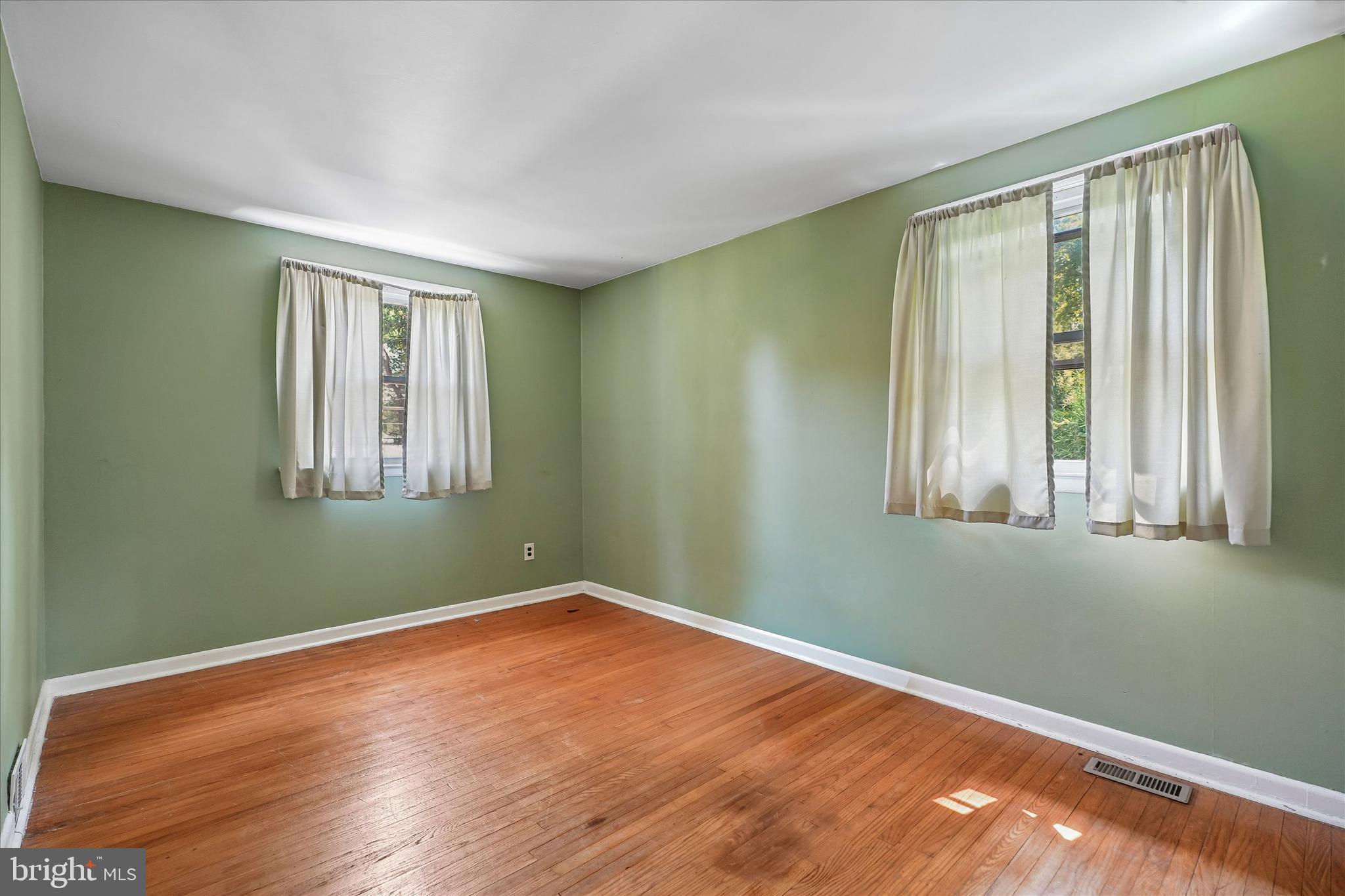 CHESTER VALLEY KNO - Residential