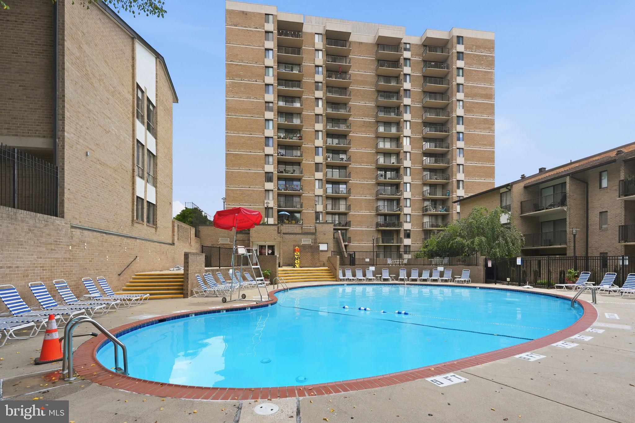 AMERICANA CENTRE - Residential
