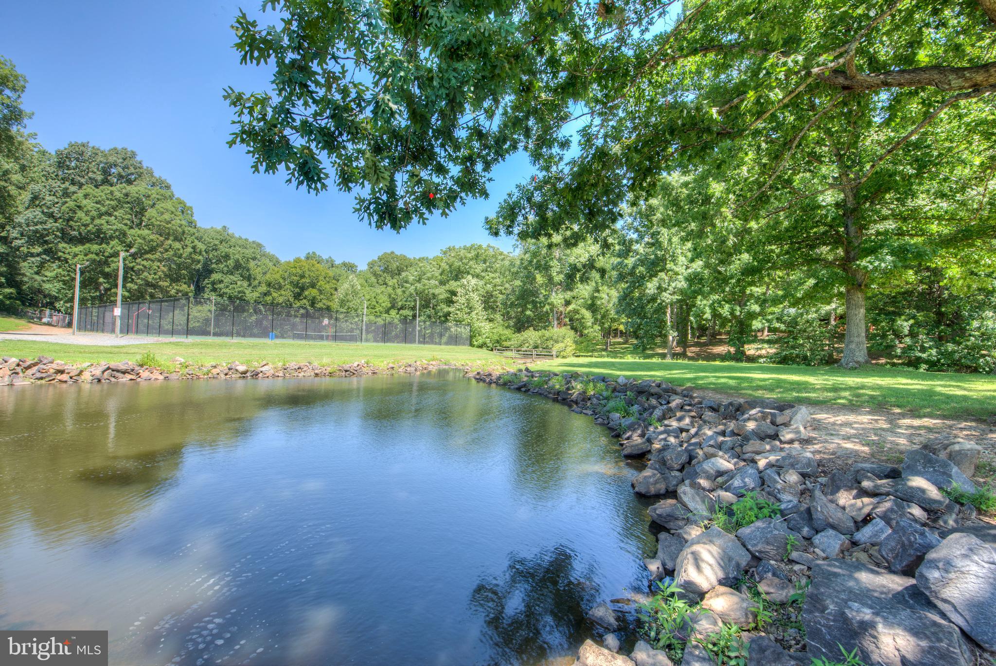 LAKE WILDERNESS - Residential