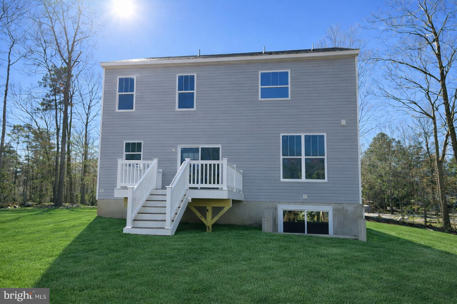 LAKE WILDERNESS - Residential