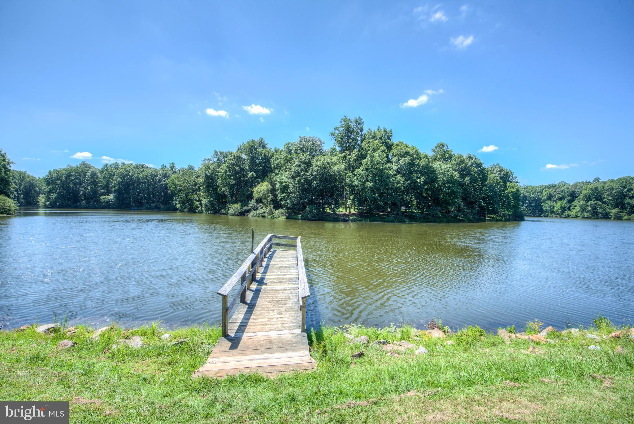 LAKE WILDERNESS - Residential