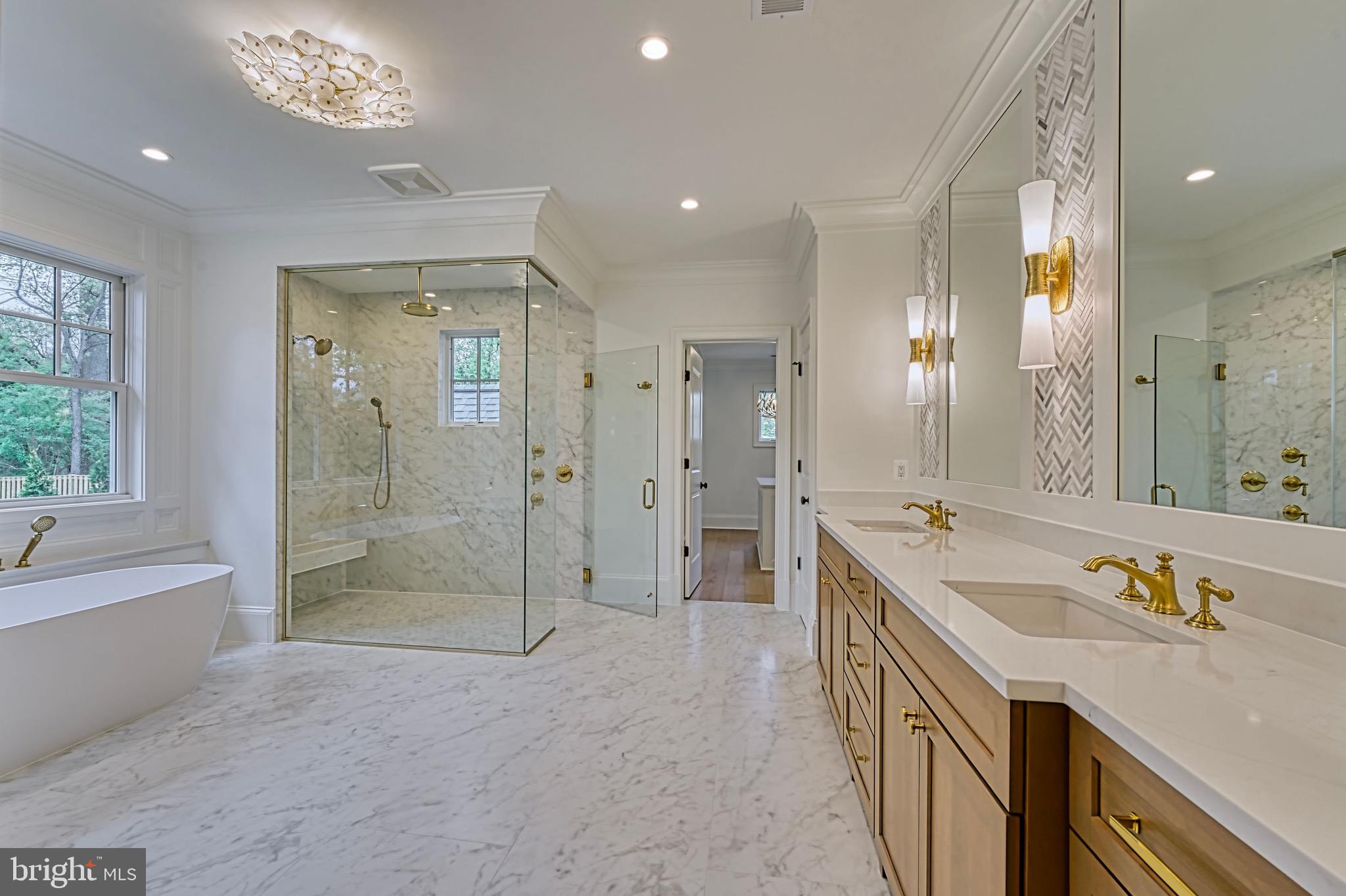 COUNTRY CLUB HILLS - Residential