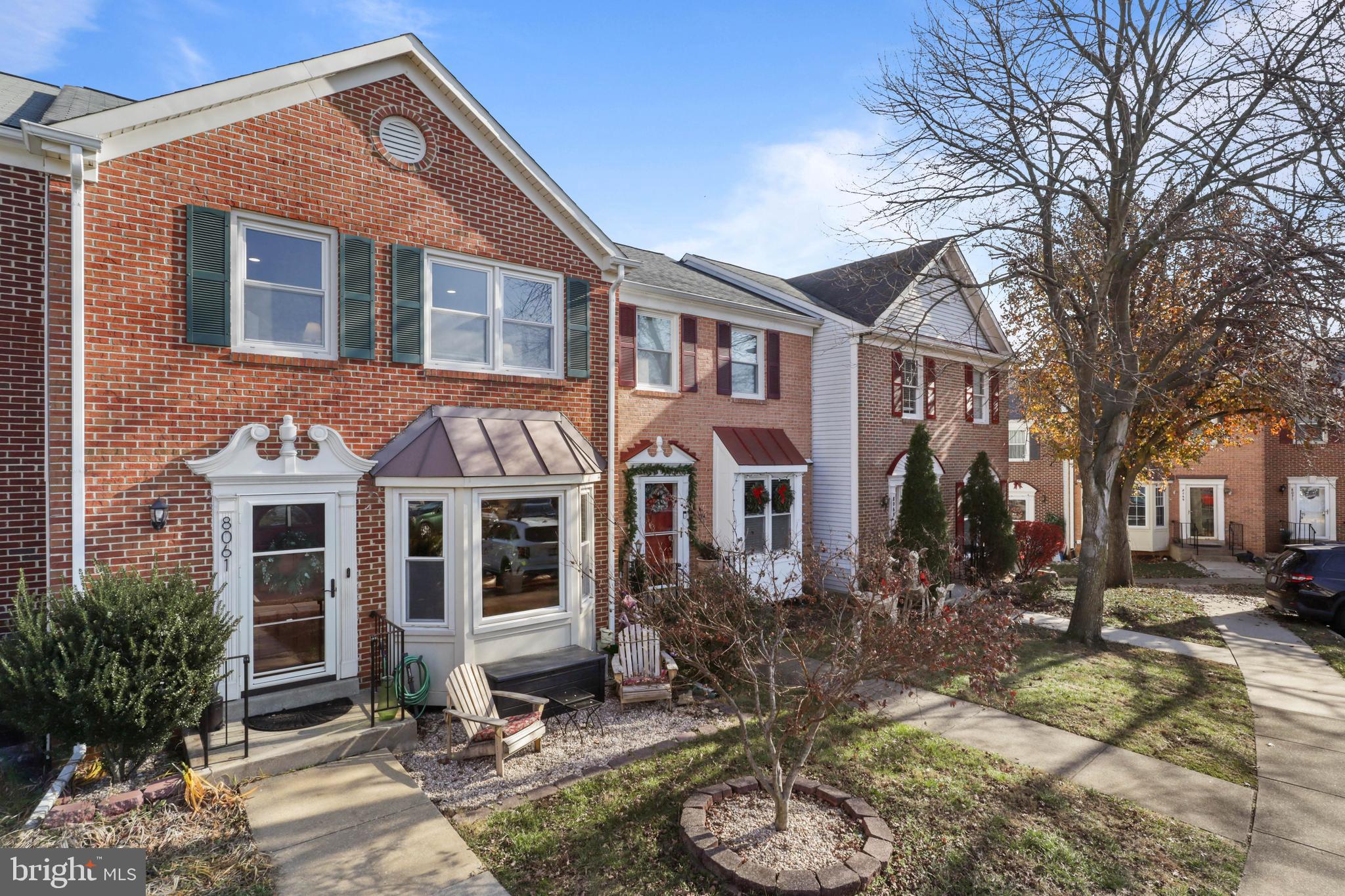 LANDSDOWNE - Residential
