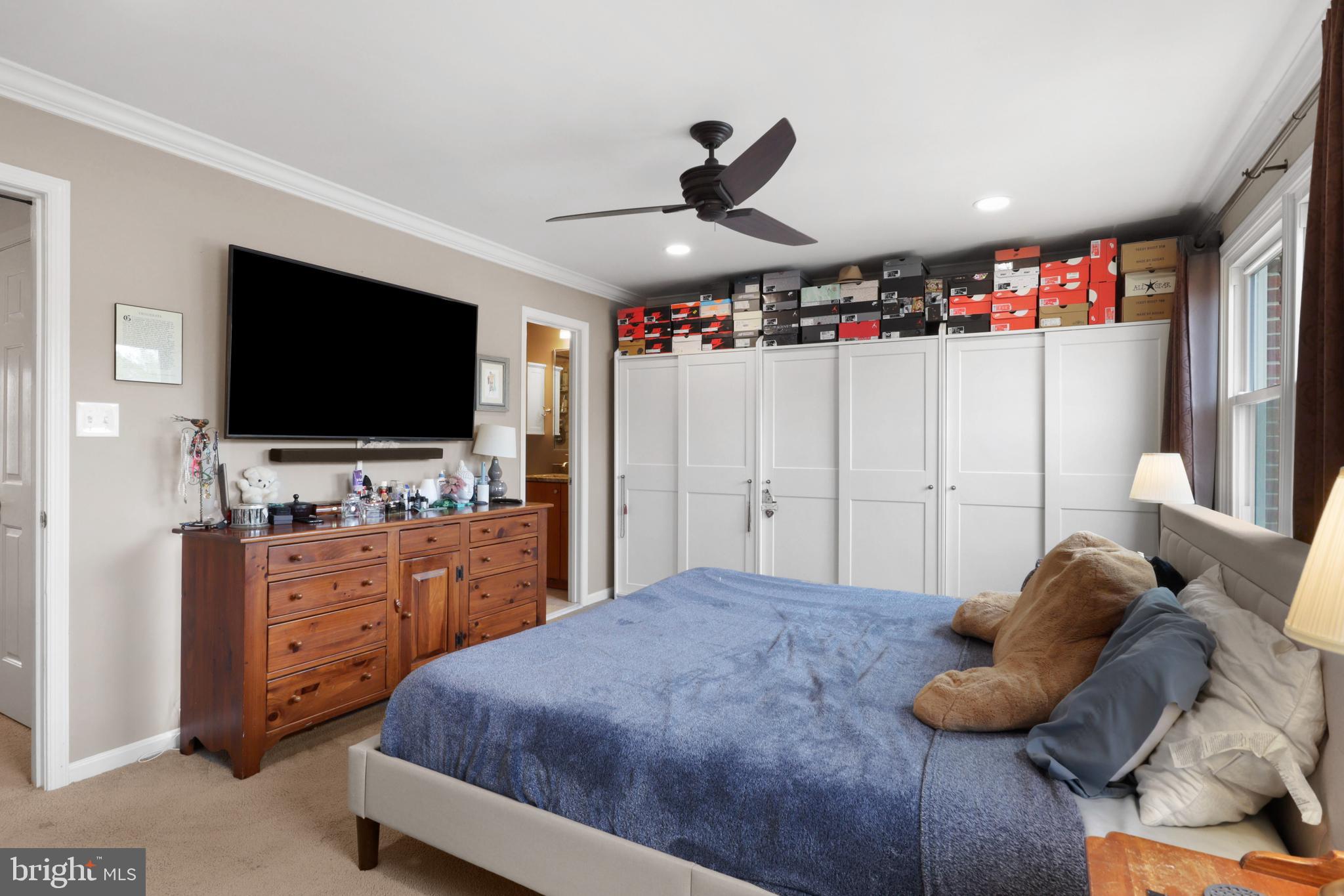 LANDSDOWNE - Residential