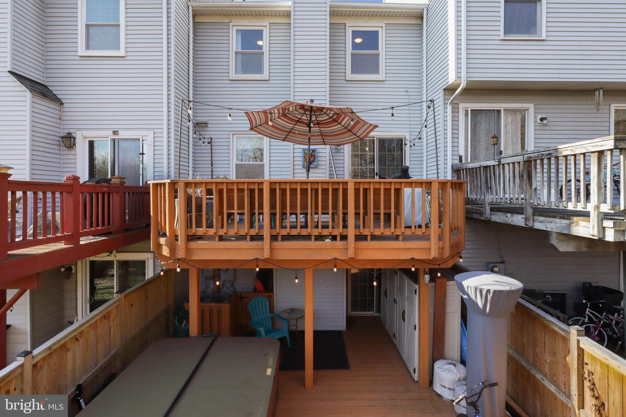 LANDSDOWNE - Residential