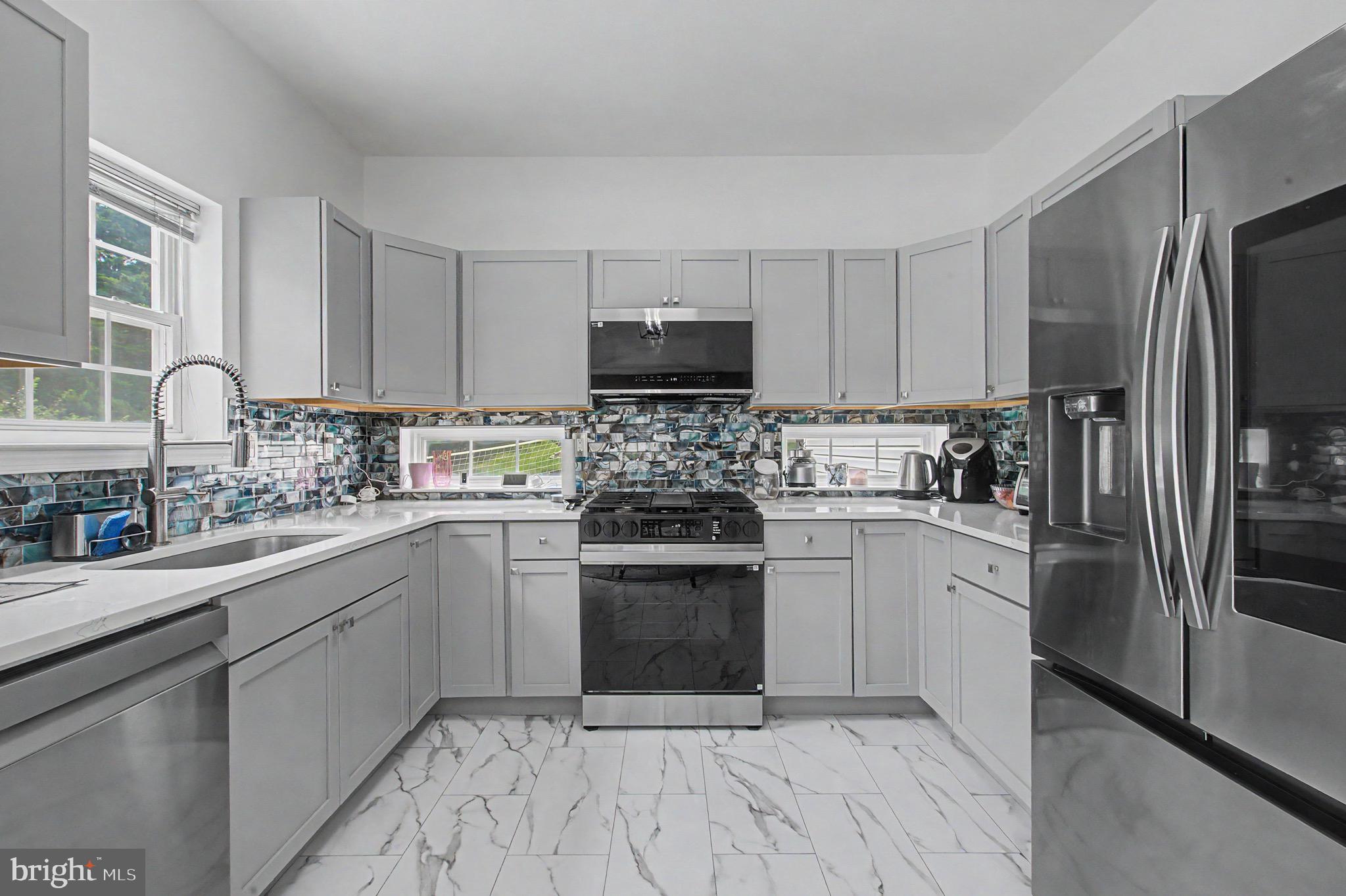KING OF PRUSSIA - Residential