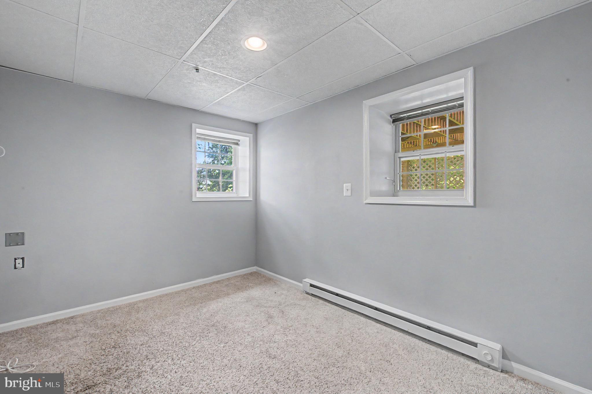 KING OF PRUSSIA - Residential