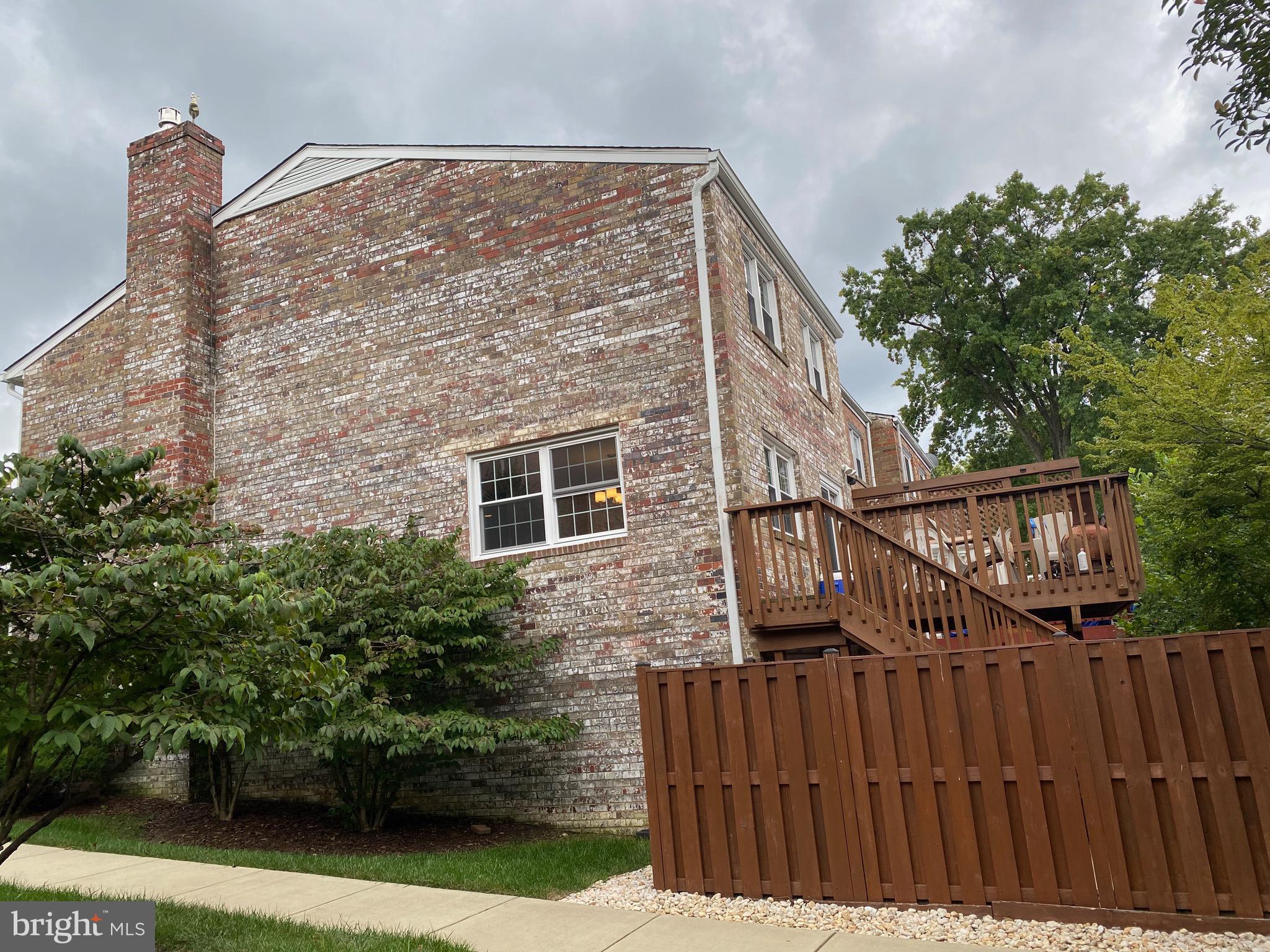 CARLYN SQUARE - Residential Lease