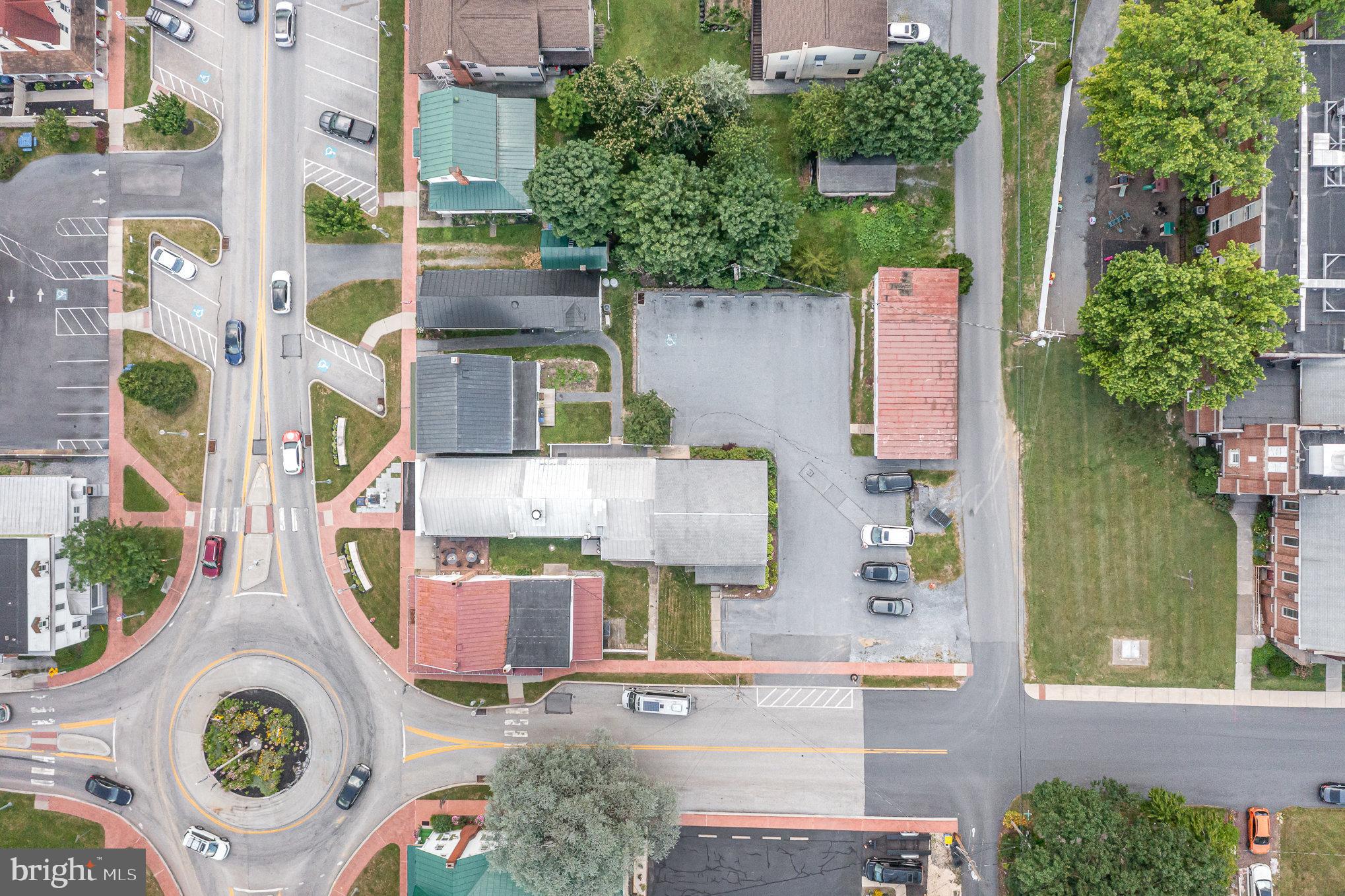 VILLAGE OF LINGLESTOWN - Commercial Sale