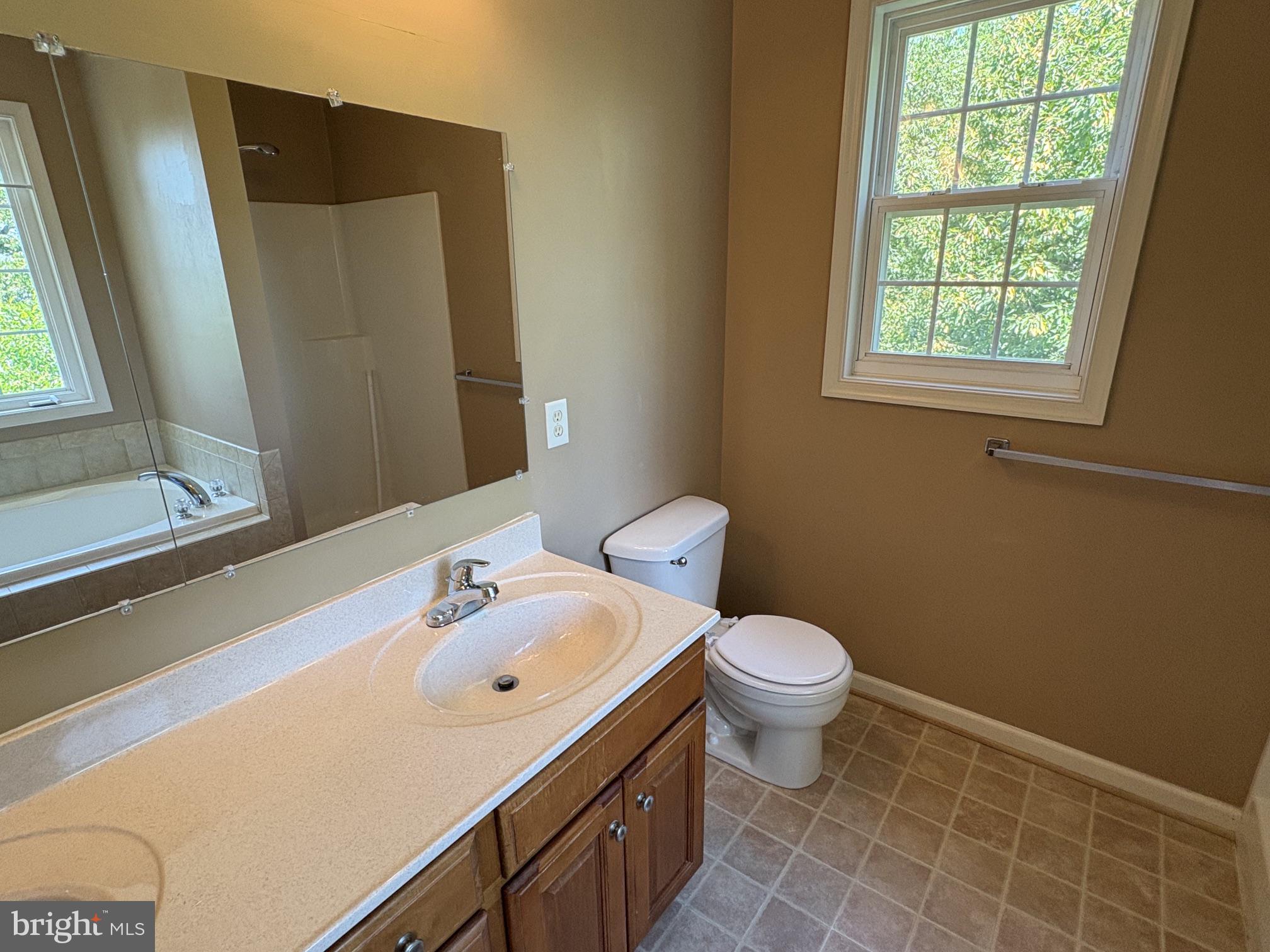 CARRIAGE HILL - Residential