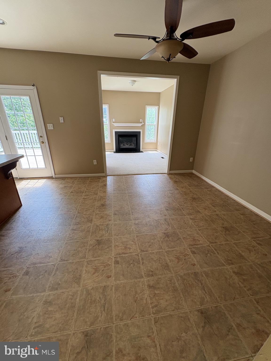 CARRIAGE HILL - Residential