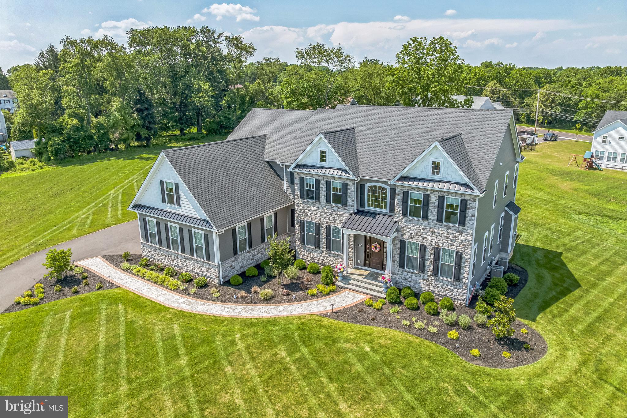 WAVERLY AT NORTHAMPTON - Residential