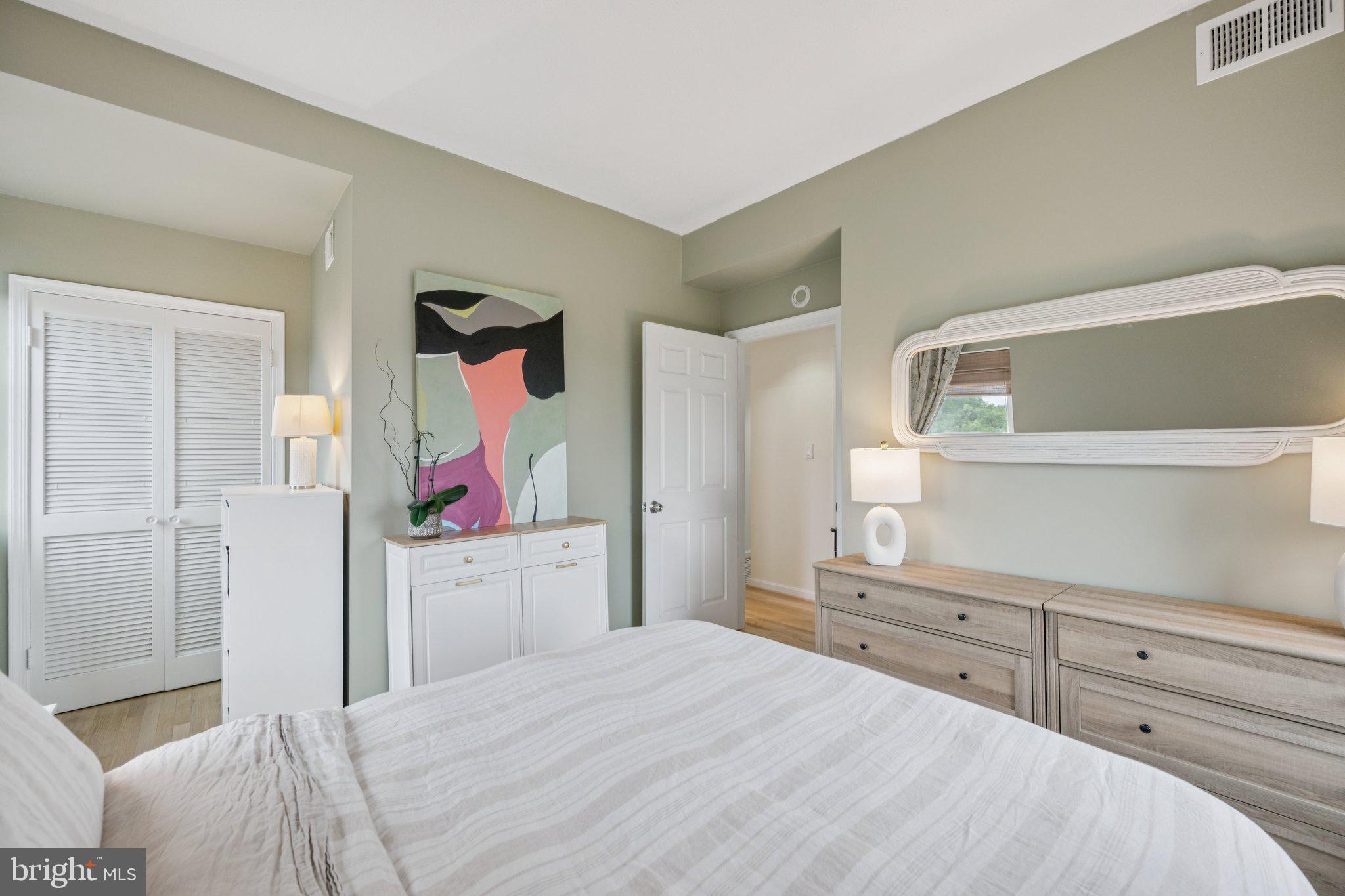ADAMS MORGAN - Residential