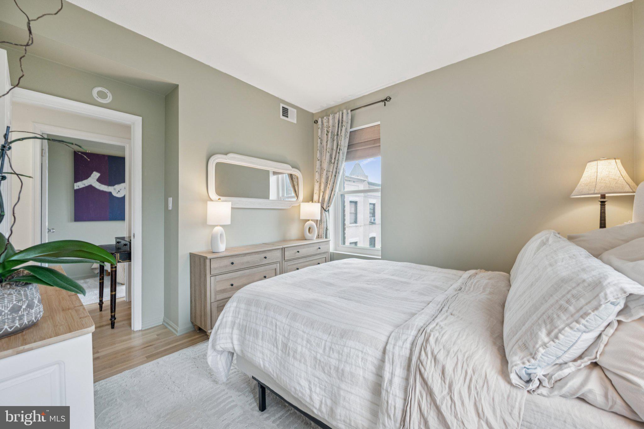 ADAMS MORGAN - Residential