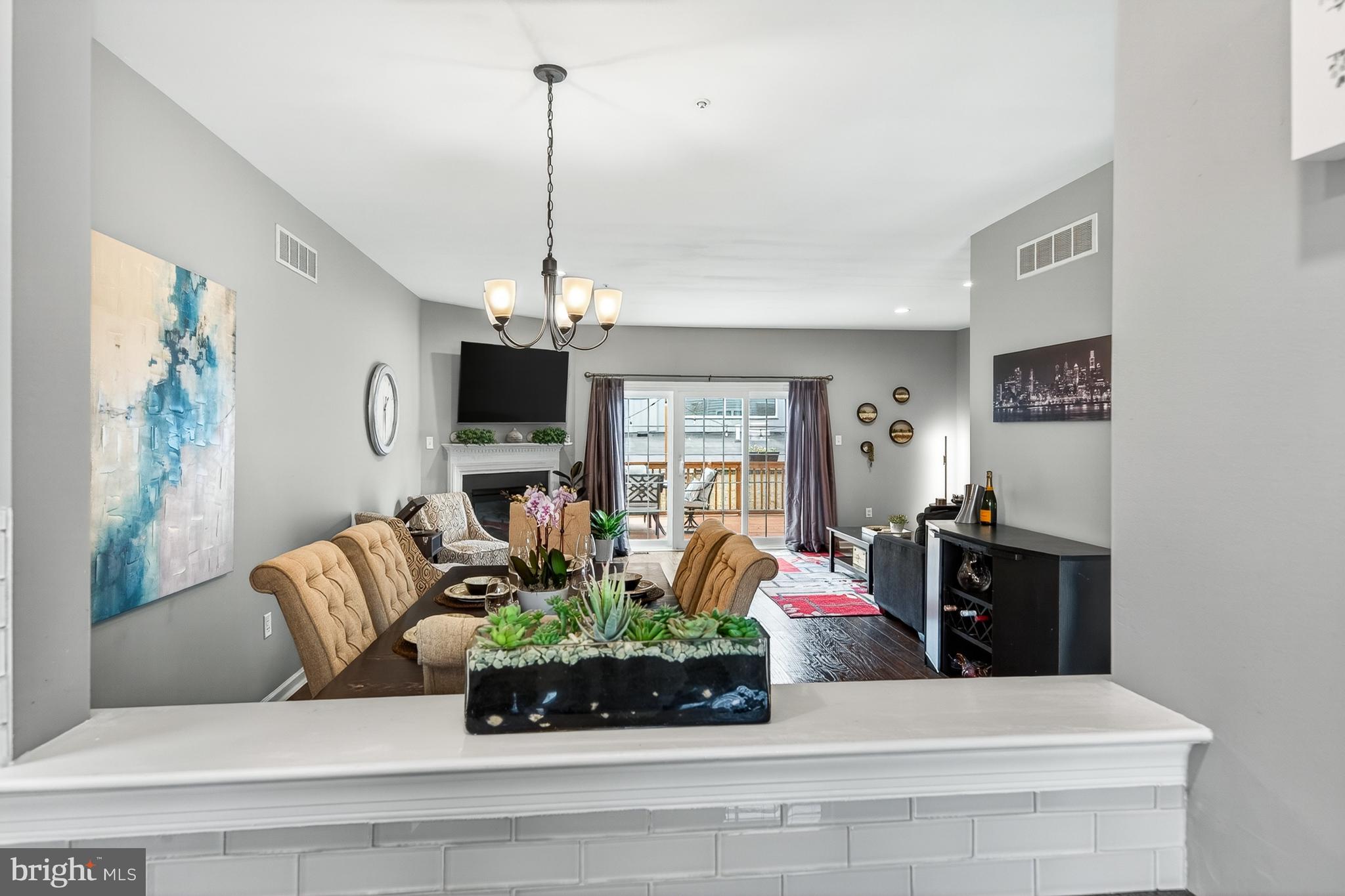 MAIN STREET VILLAG - Residential