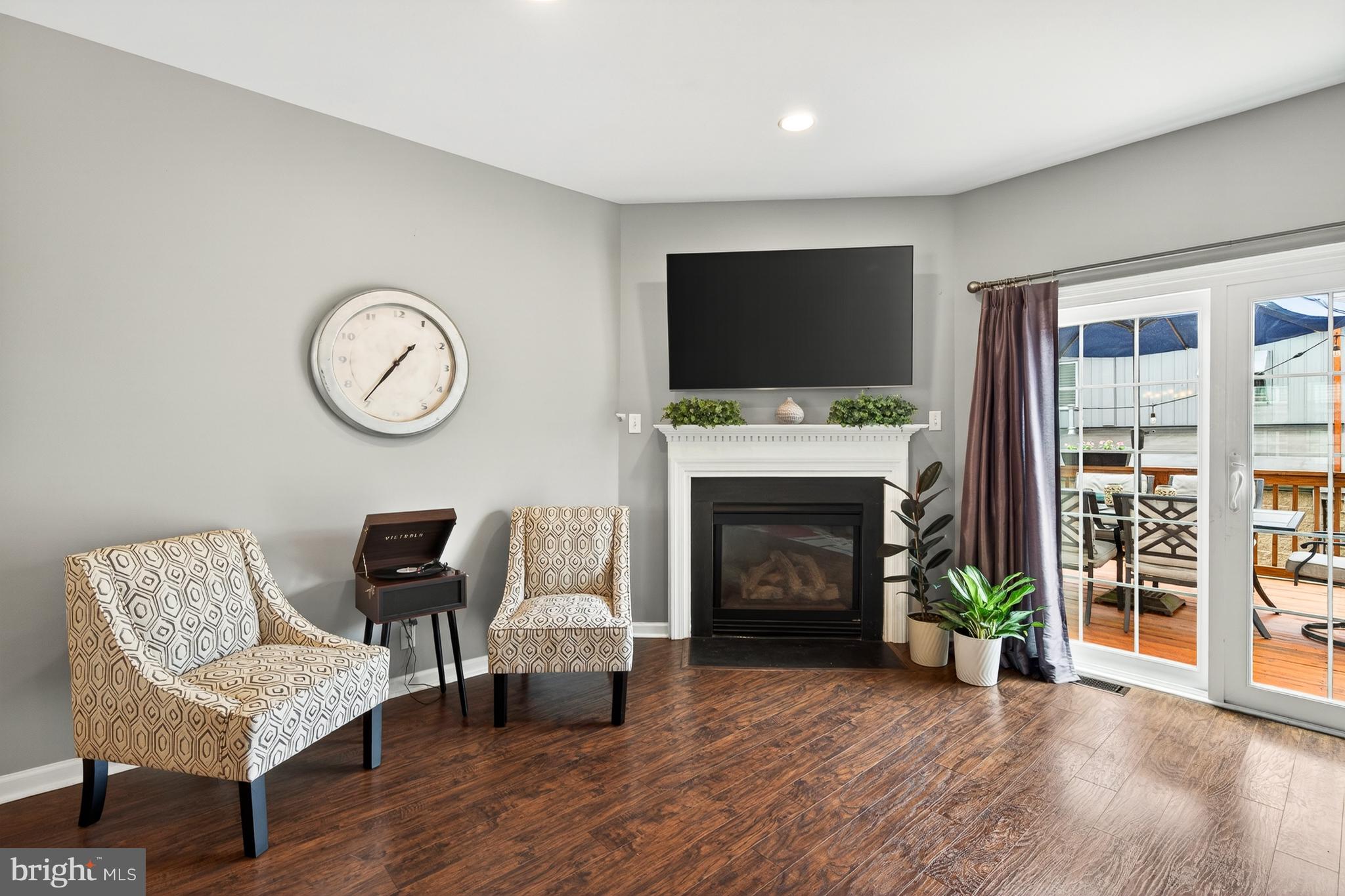 MAIN STREET VILLAG - Residential