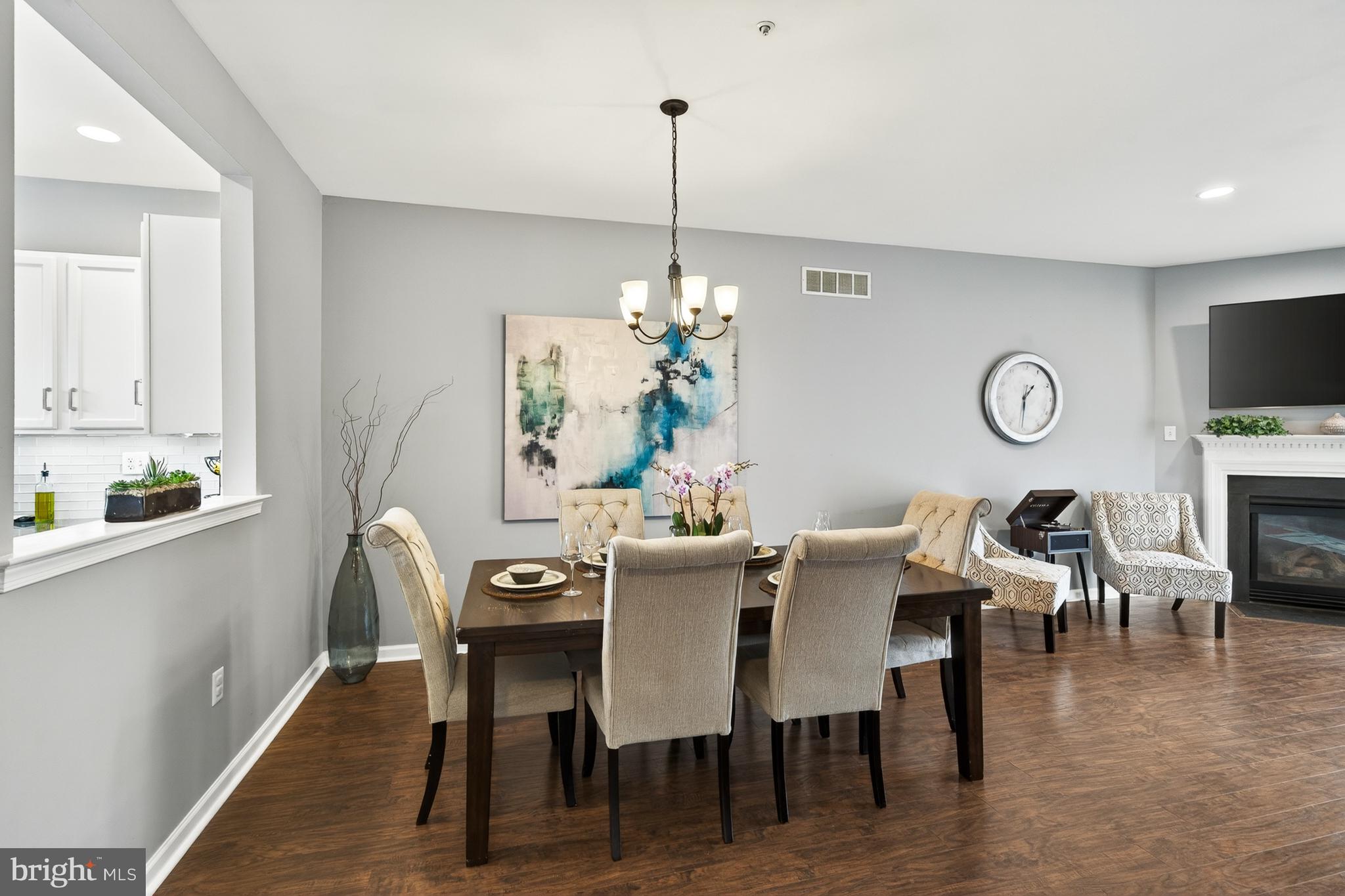 MAIN STREET VILLAG - Residential