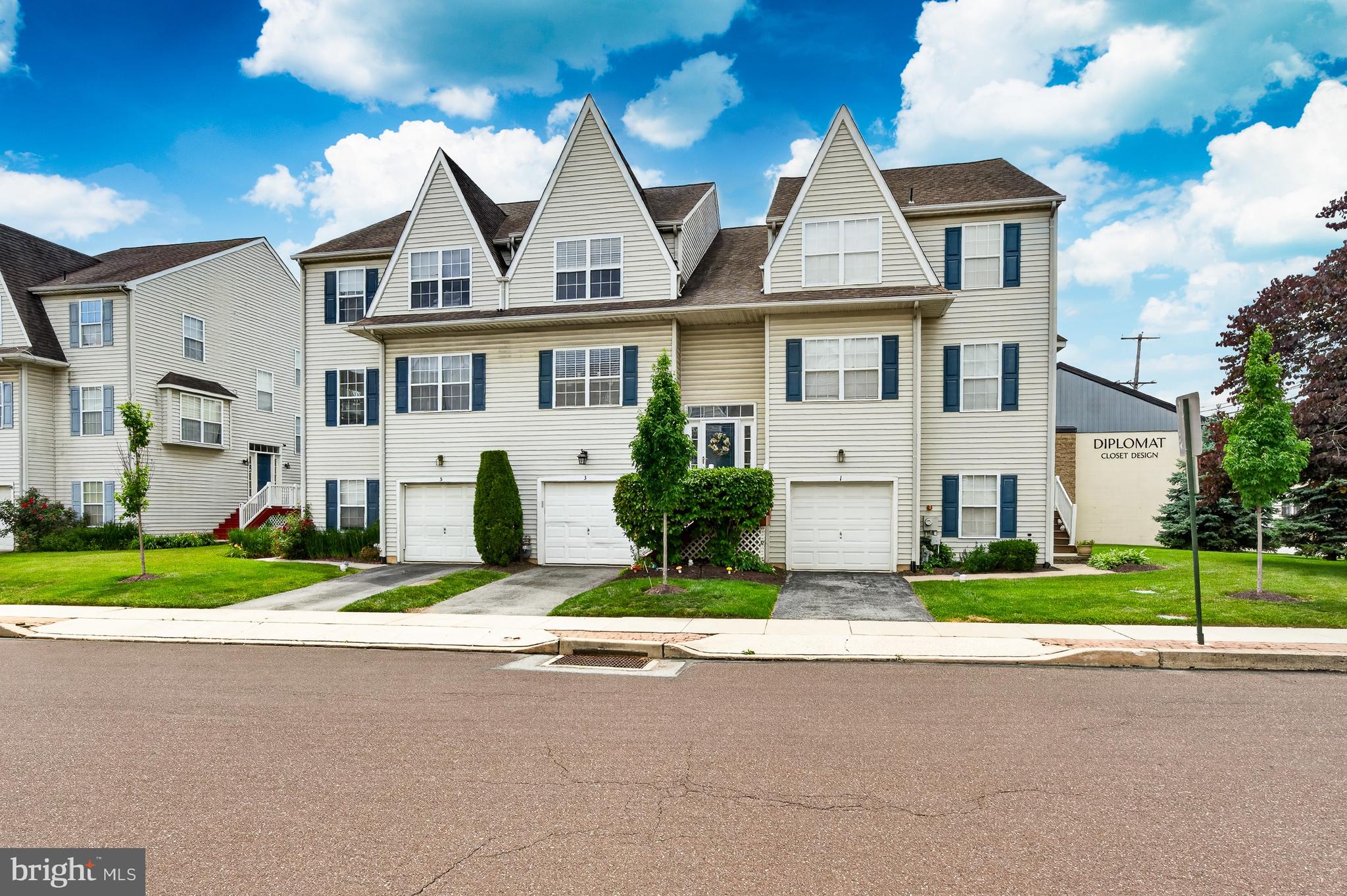 MAIN STREET VILLAG - Residential