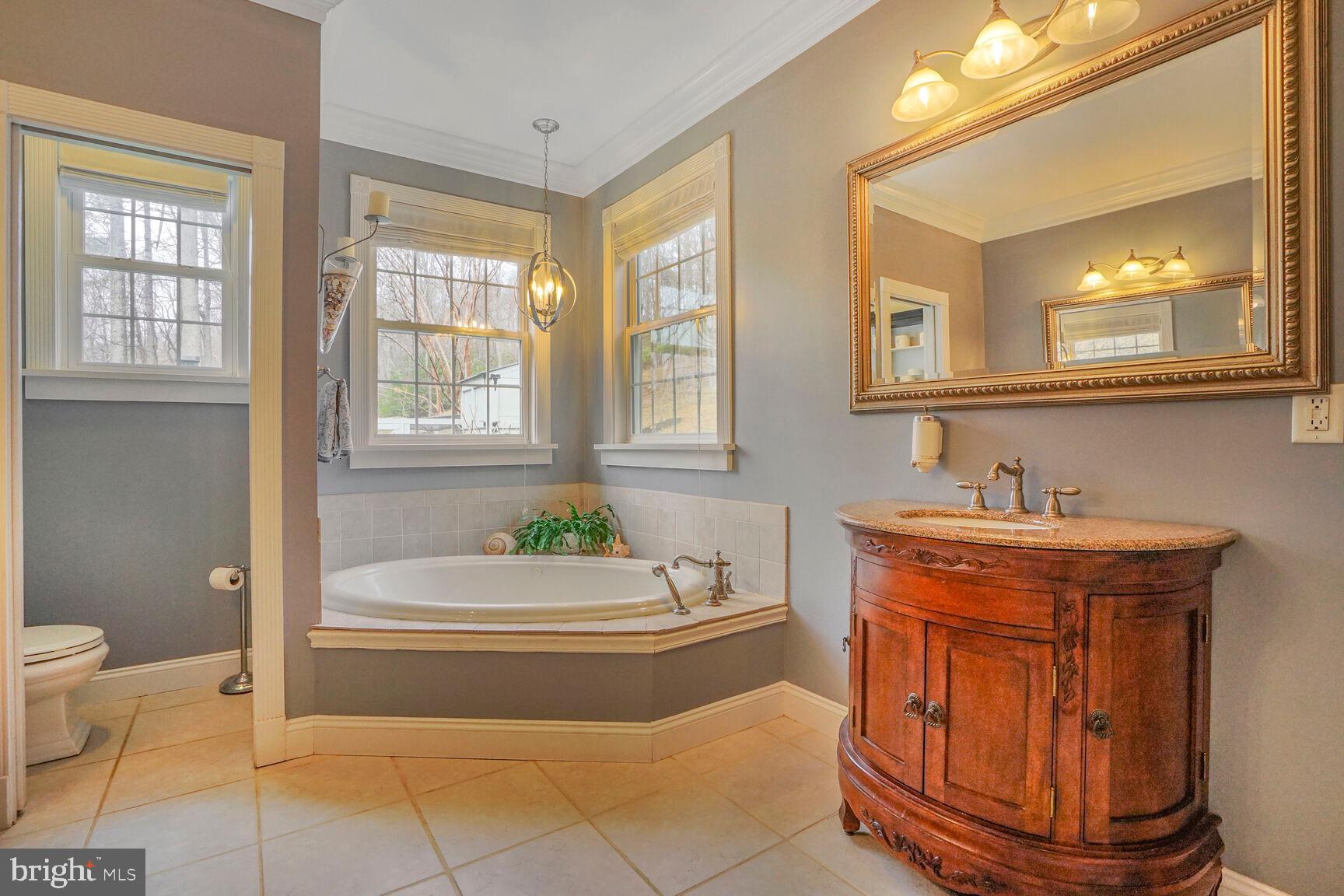 BULL RUN MOUNTAIN - Residential
