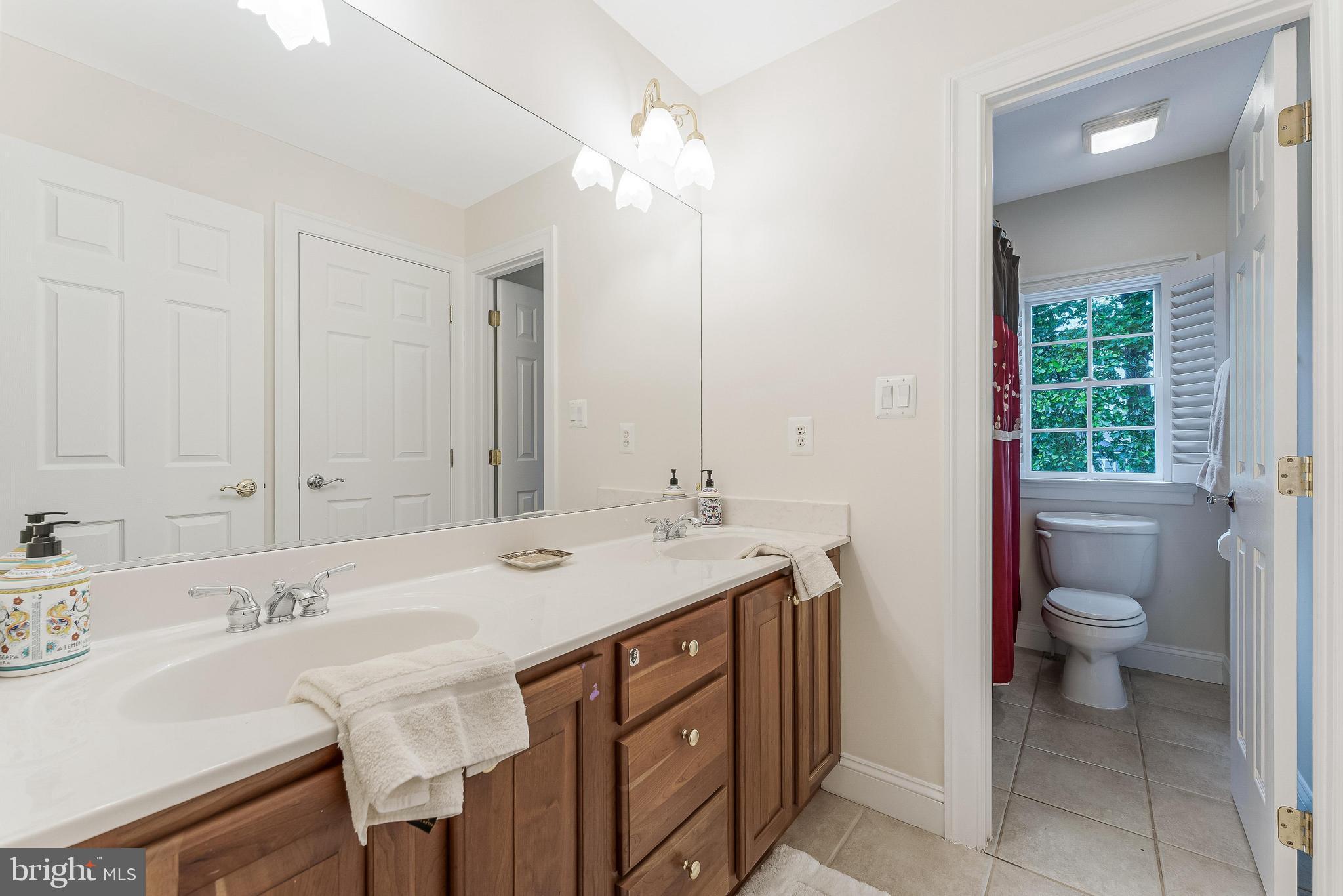 FAIRFAX FARMS - Residential