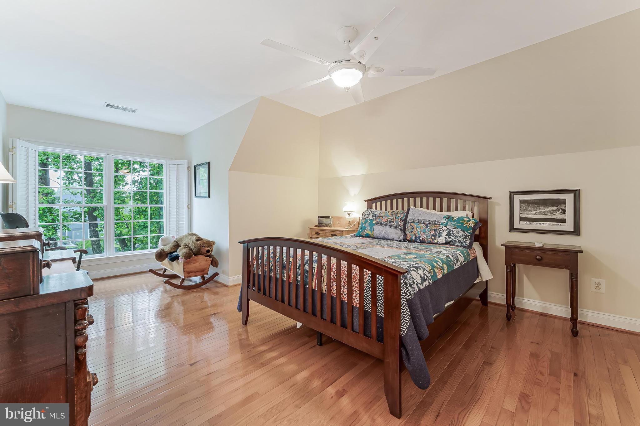 FAIRFAX FARMS - Residential