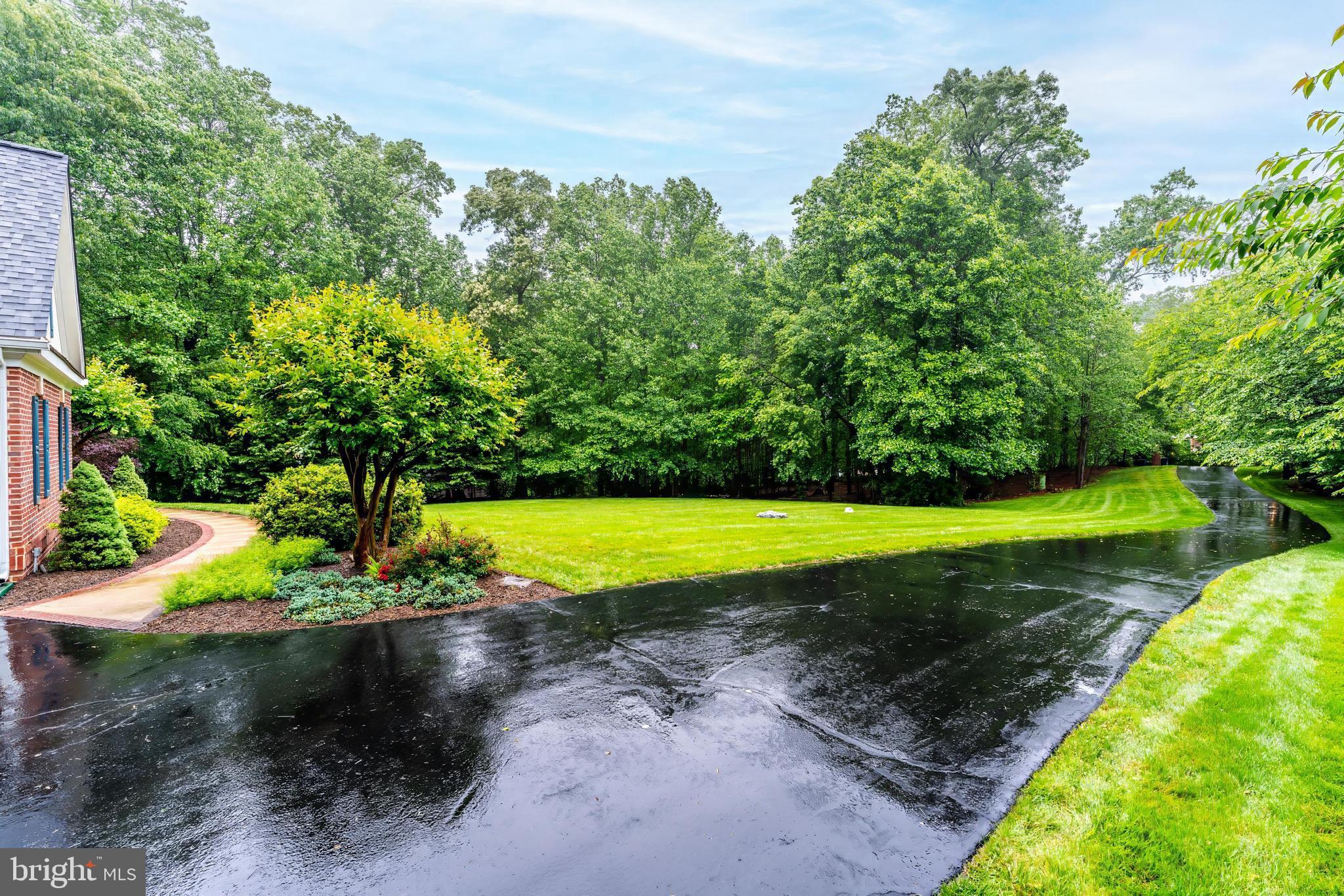 FAIRFAX FARMS - Residential