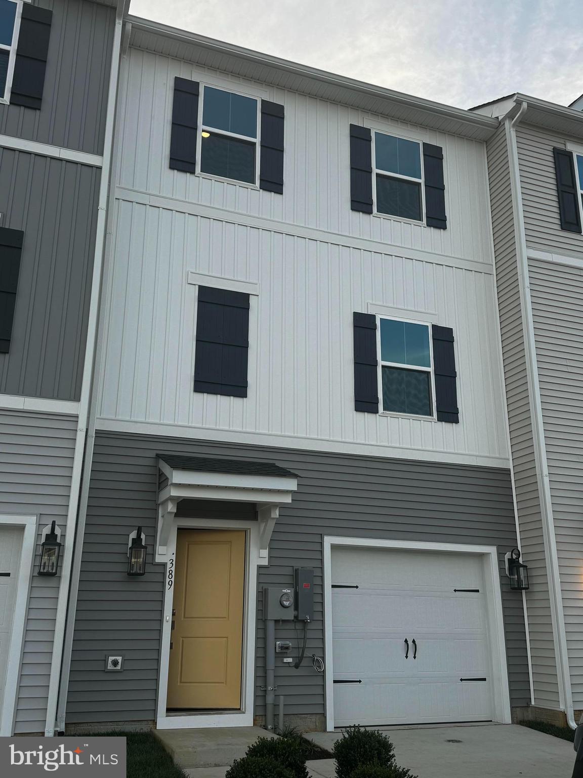 Christmas Special Pay Security deposit and January rent and get immediate occupancy this month. This property features 3 levels, garage and an open floor plan with 9 ft ceilings, recessed lighting, large granite. island, stainless appliances, a pantry, stylishly appointed kitchen and a half bath. The upper level offers 3 bedrooms, 2 full baths and the laundry room. The primary suite has a walk- in closet and a gorgeous private bath with double sinks and frameless walk-in shower. The lower level offers a front entrance, garage access and rear access. Lower level is fully finished with an Activity/Rec room and a full bath! Now you have a private space for guest!  Liberty Run is located in Berkeley Co right on the Jefferson Co line and perfect for commuters to NOVA/DC! Contact us today.