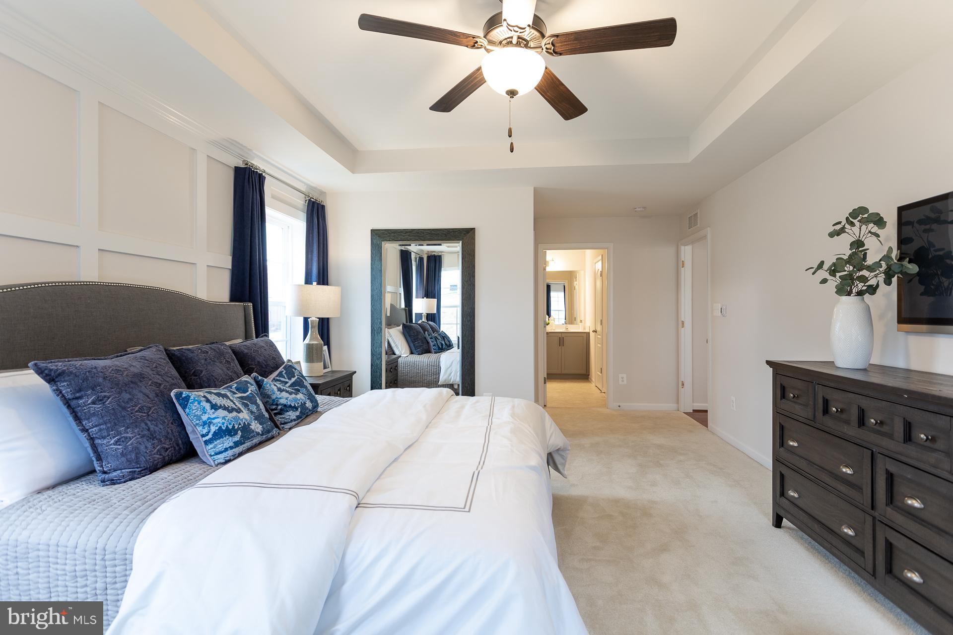 KING'S CROSSING - Residential