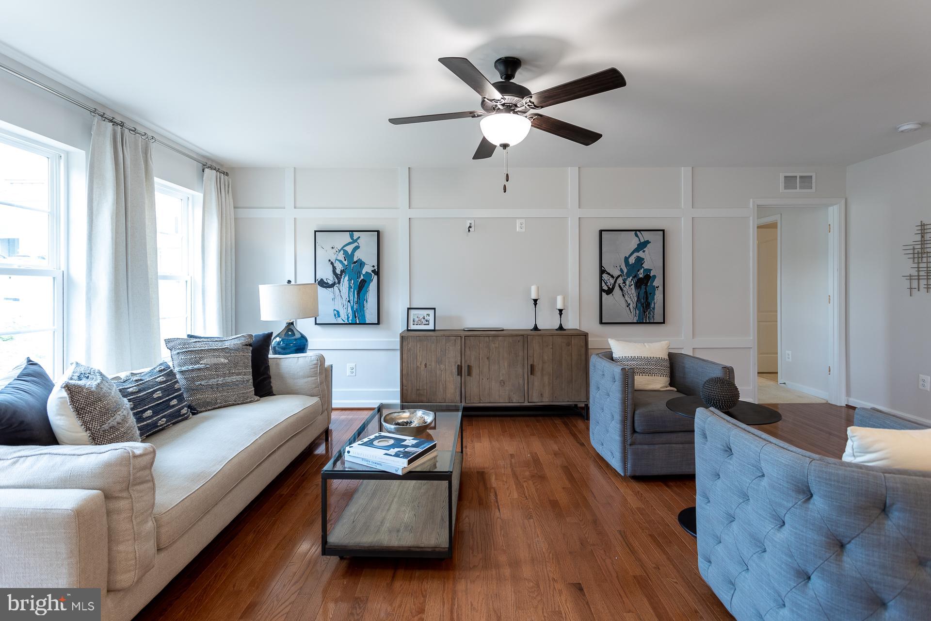 KING'S CROSSING - Residential