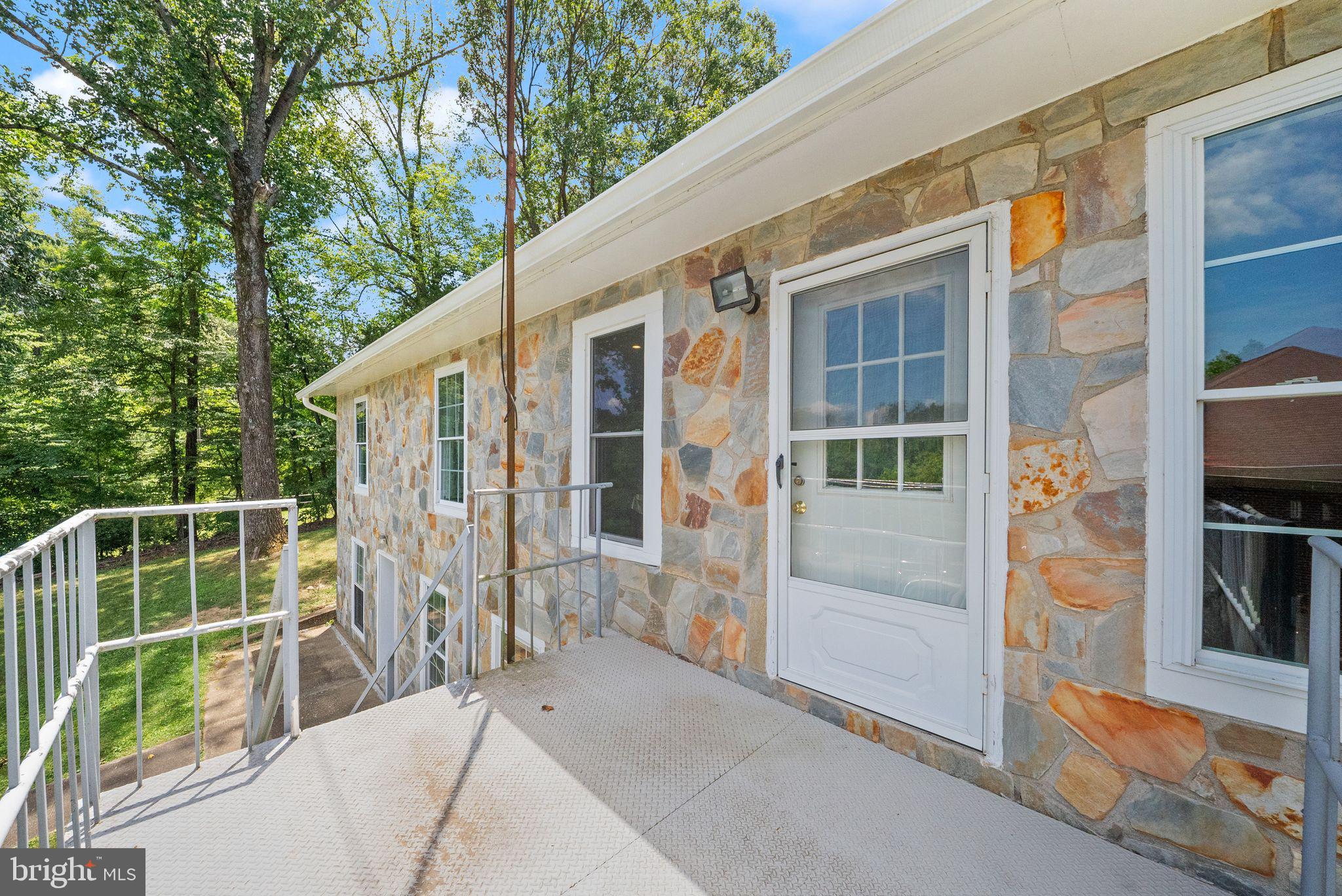 STAFFORD HEIGHTS - Residential