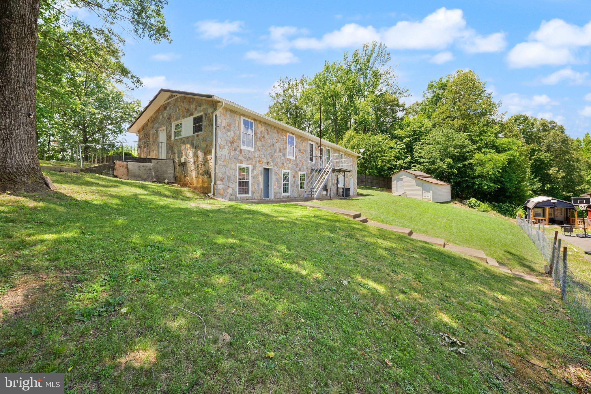 STAFFORD HEIGHTS - Residential