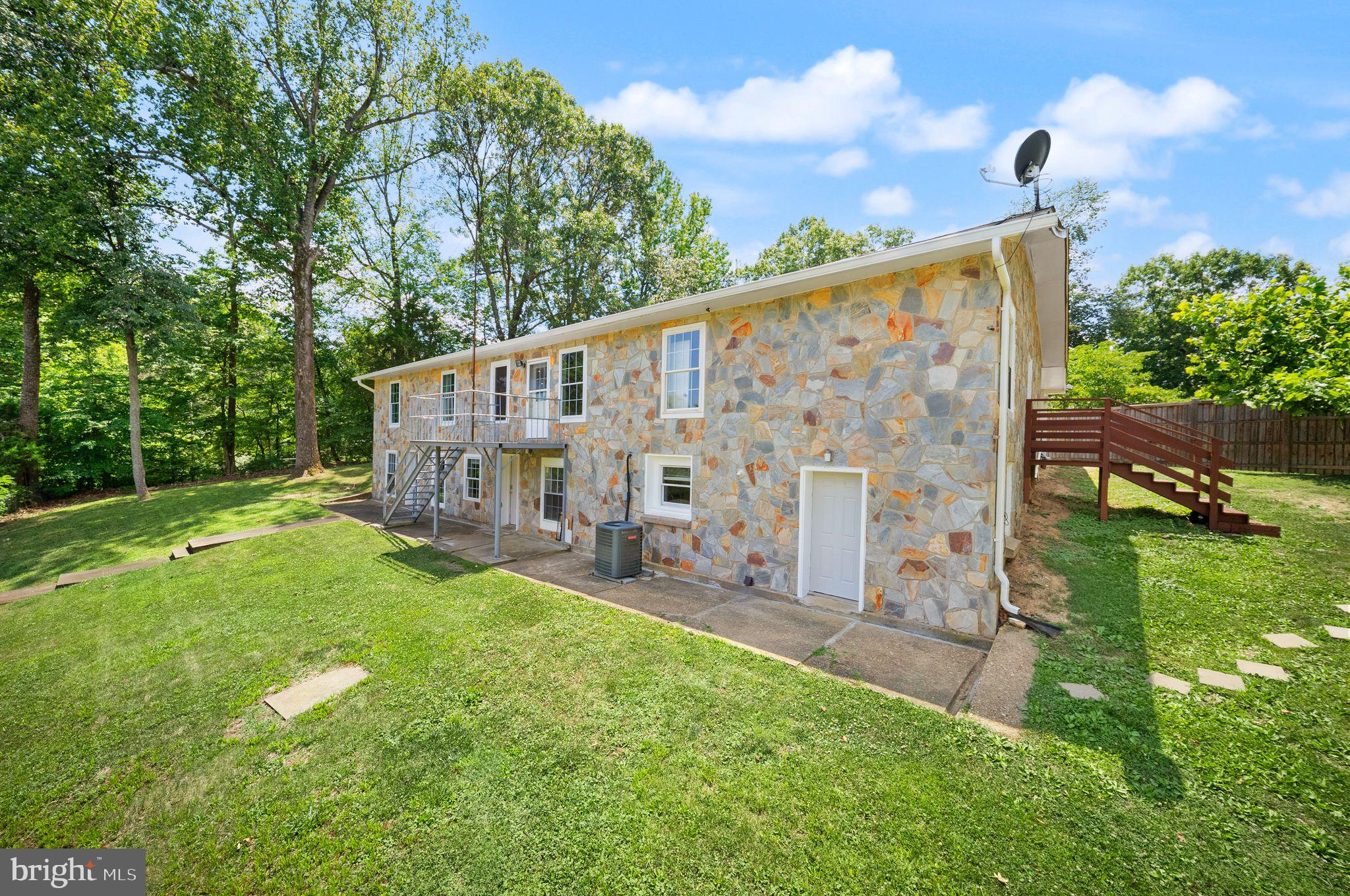 STAFFORD HEIGHTS - Residential