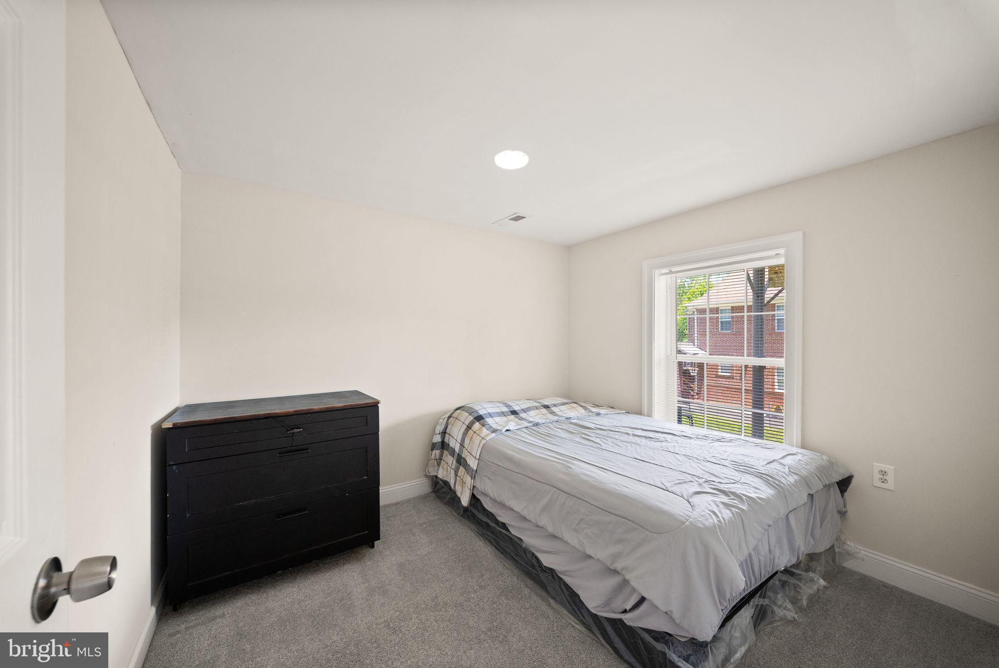 STAFFORD HEIGHTS - Residential