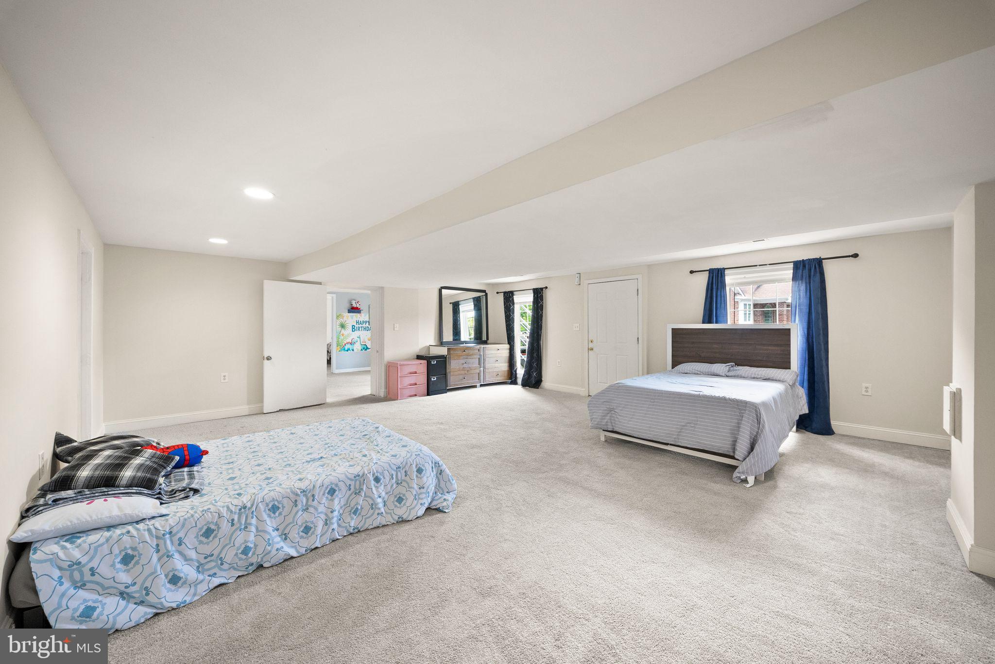 STAFFORD HEIGHTS - Residential