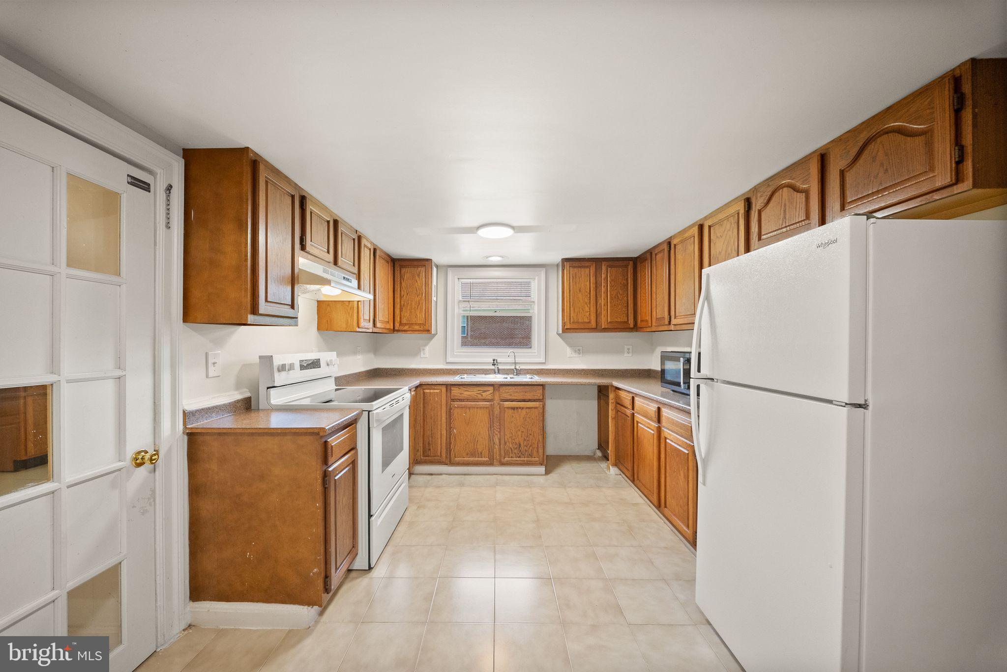 STAFFORD HEIGHTS - Residential