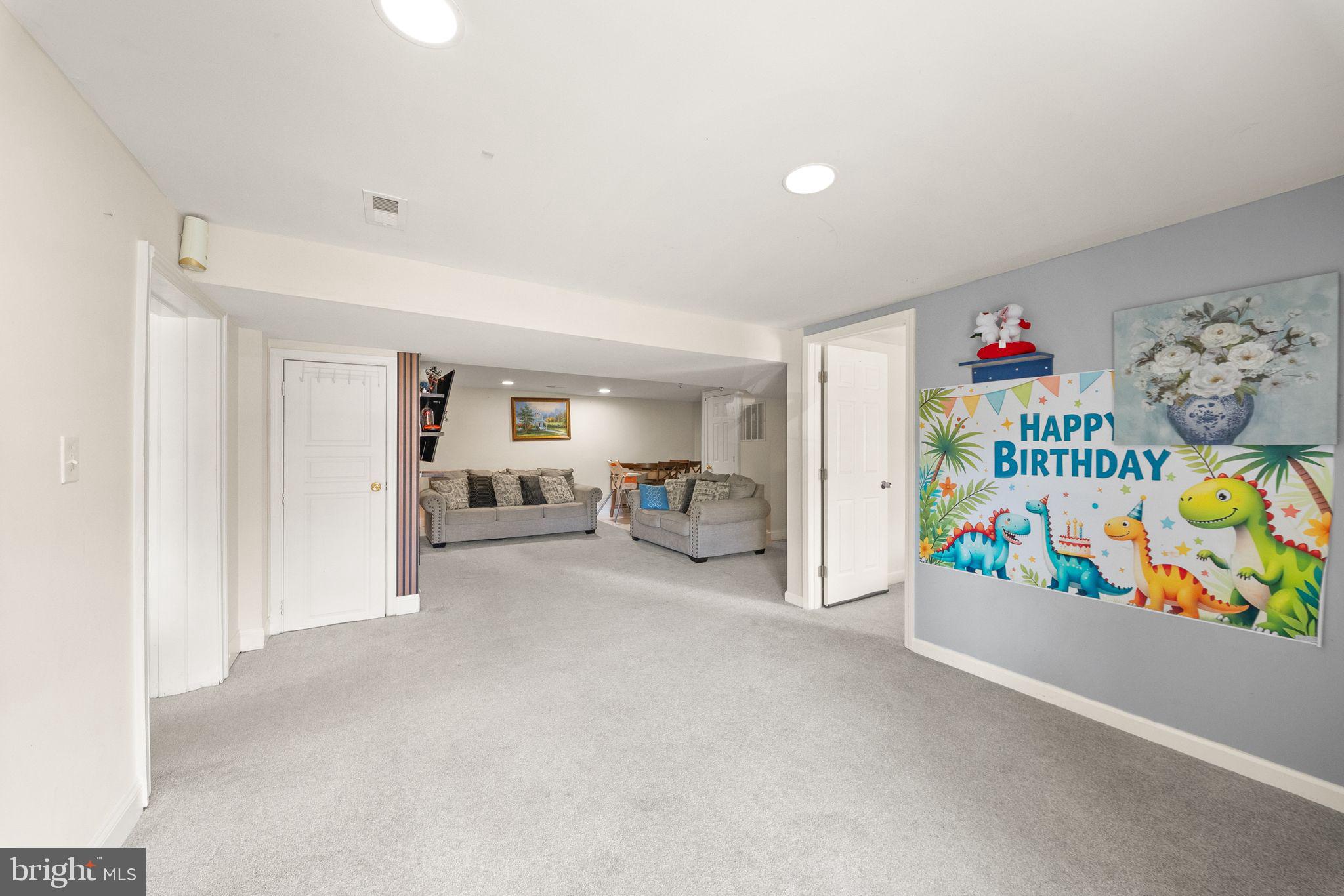 STAFFORD HEIGHTS - Residential
