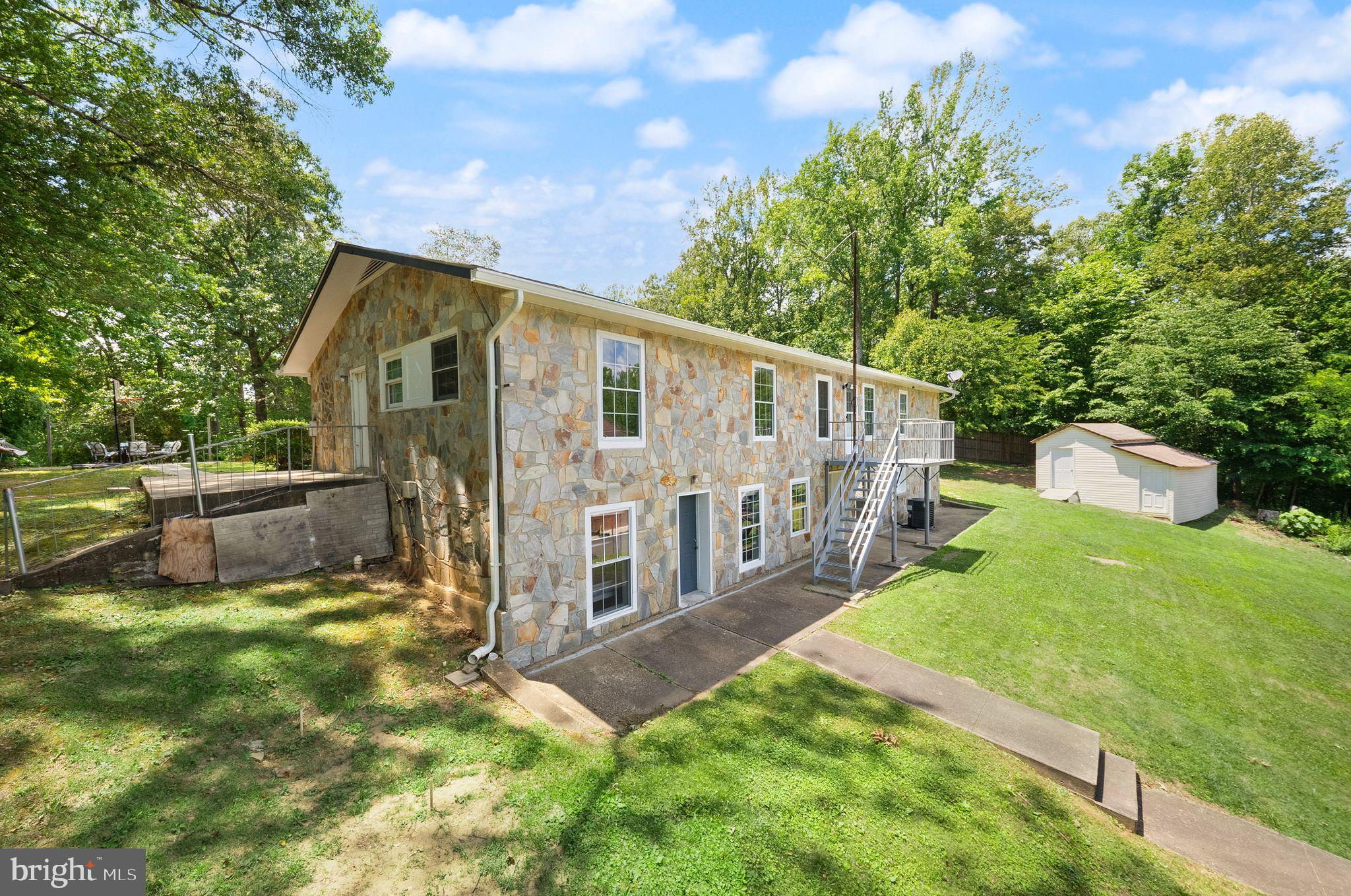 STAFFORD HEIGHTS - Residential