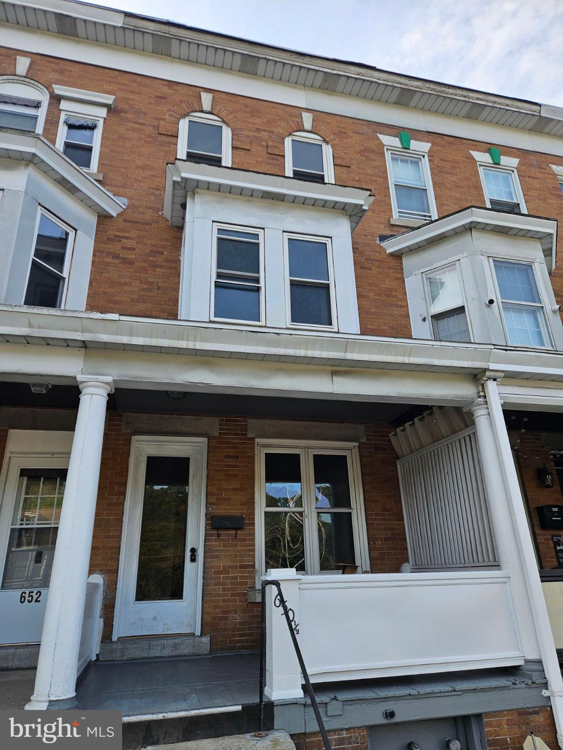 Discover this charming 5-bedroom, 1-bathroom home in the heart of Tamaqua, blending traditional architecture with modern touches. This home offers a full basement, perfect for storage or future renovations. The interior layout provides ample space for creativity, allowing you to design your dream living environment. Enjoy the convenience of on-street parking and a low-maintenance lot. The property is ideally situated, offering easy access to local amenities and community attractions. Don't miss the opportunity to make this traditional row home your own!