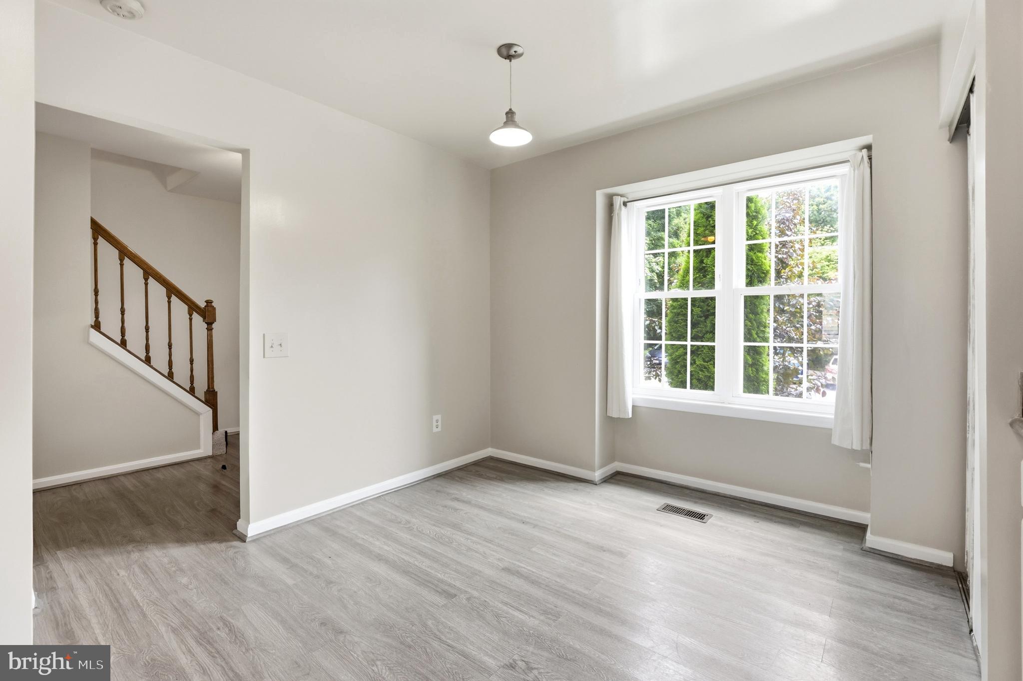 ROLLING ACRES - Residential