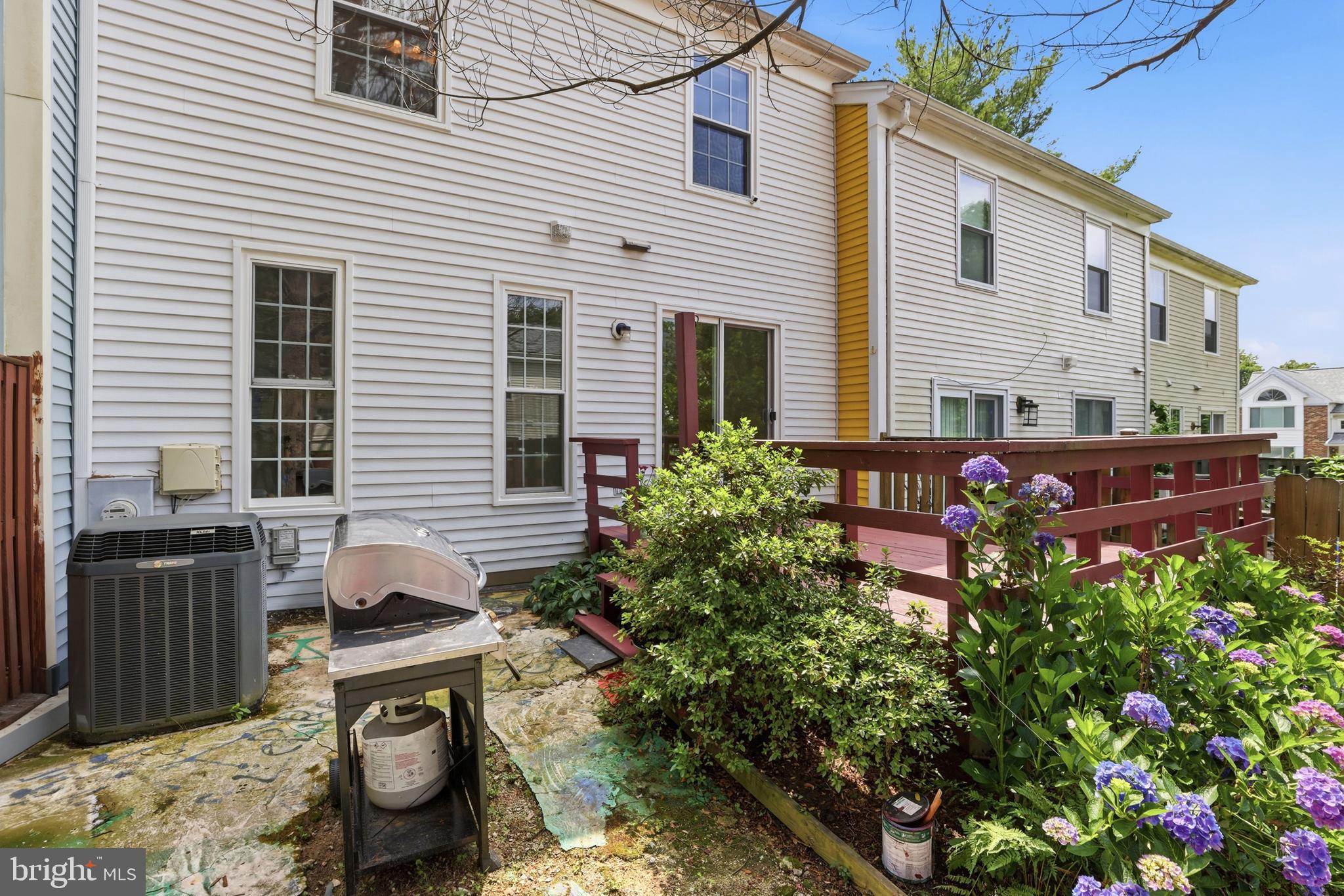 ROLLING ACRES - Residential
