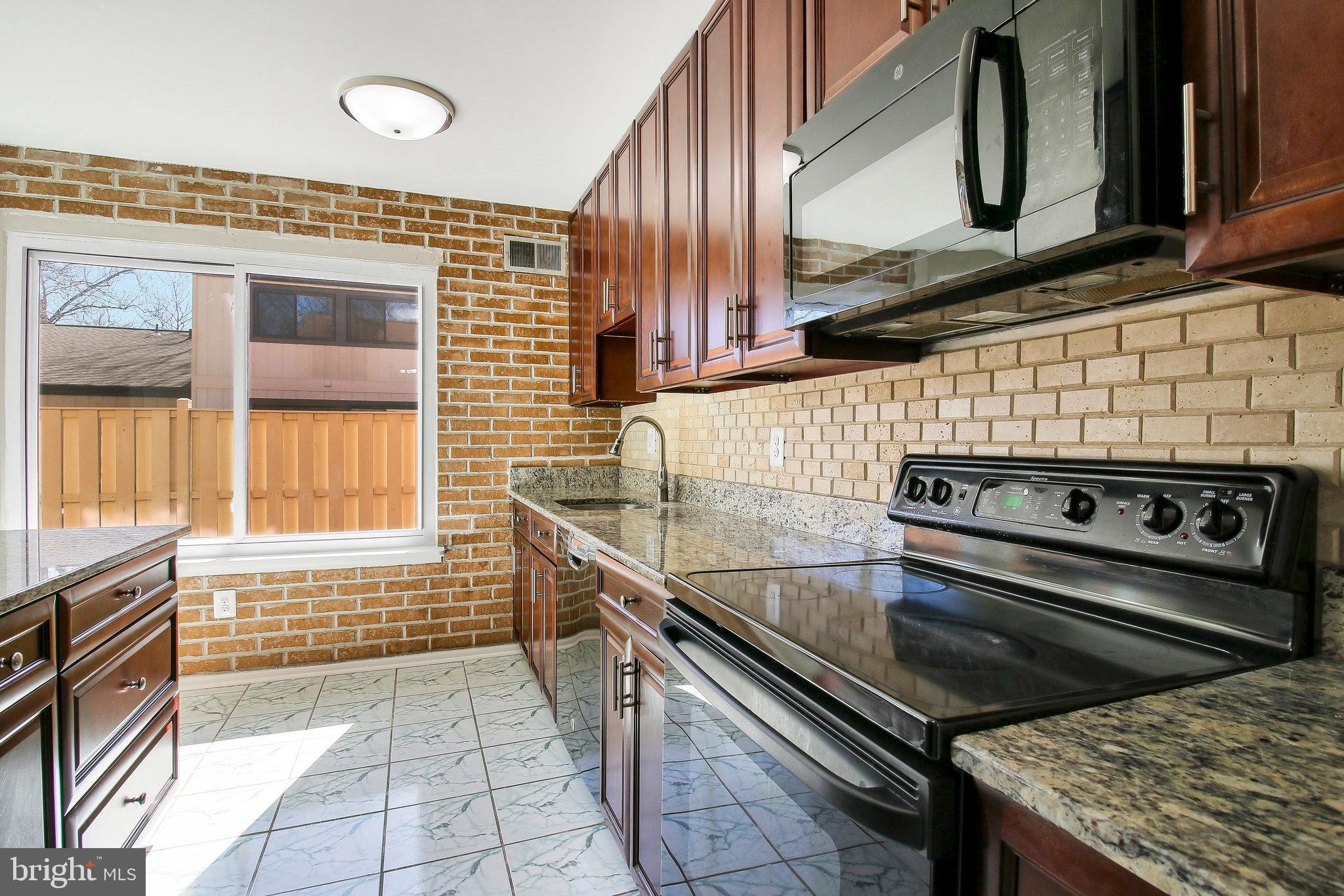 COVINGTON - Residential