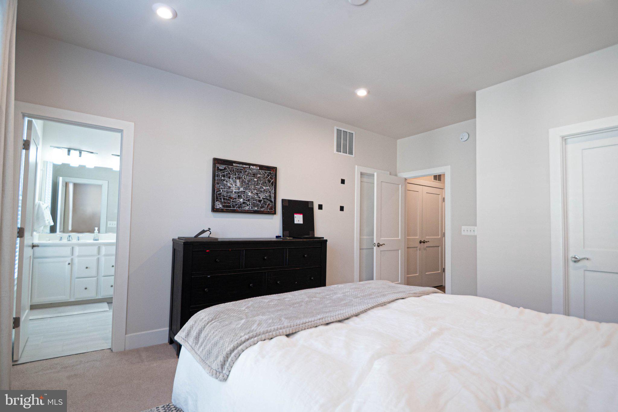 LIBERTY PARK - Residential